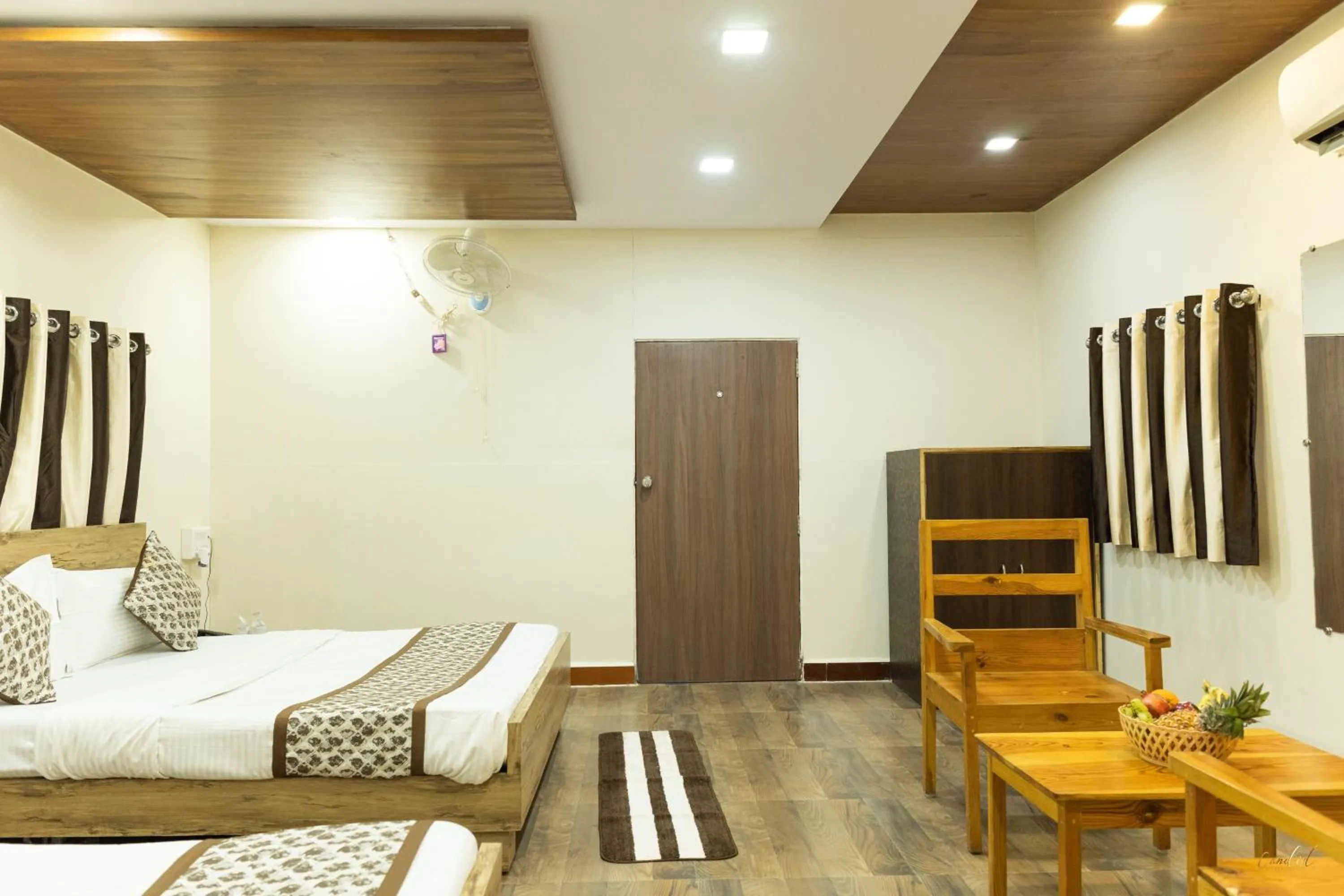 Bedroom, Bed in Daksh Resort And Amusement Park