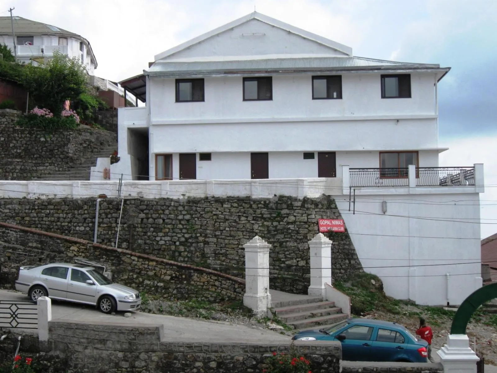 Hotel Himalayan Club