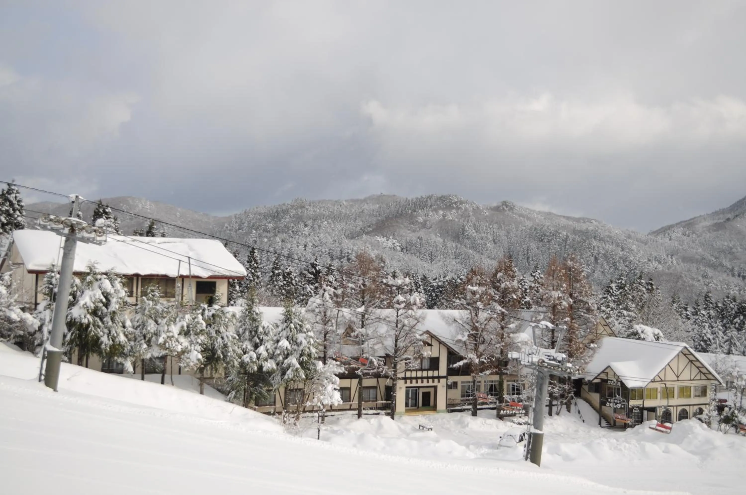Winter in Kannabe Highland Hotel