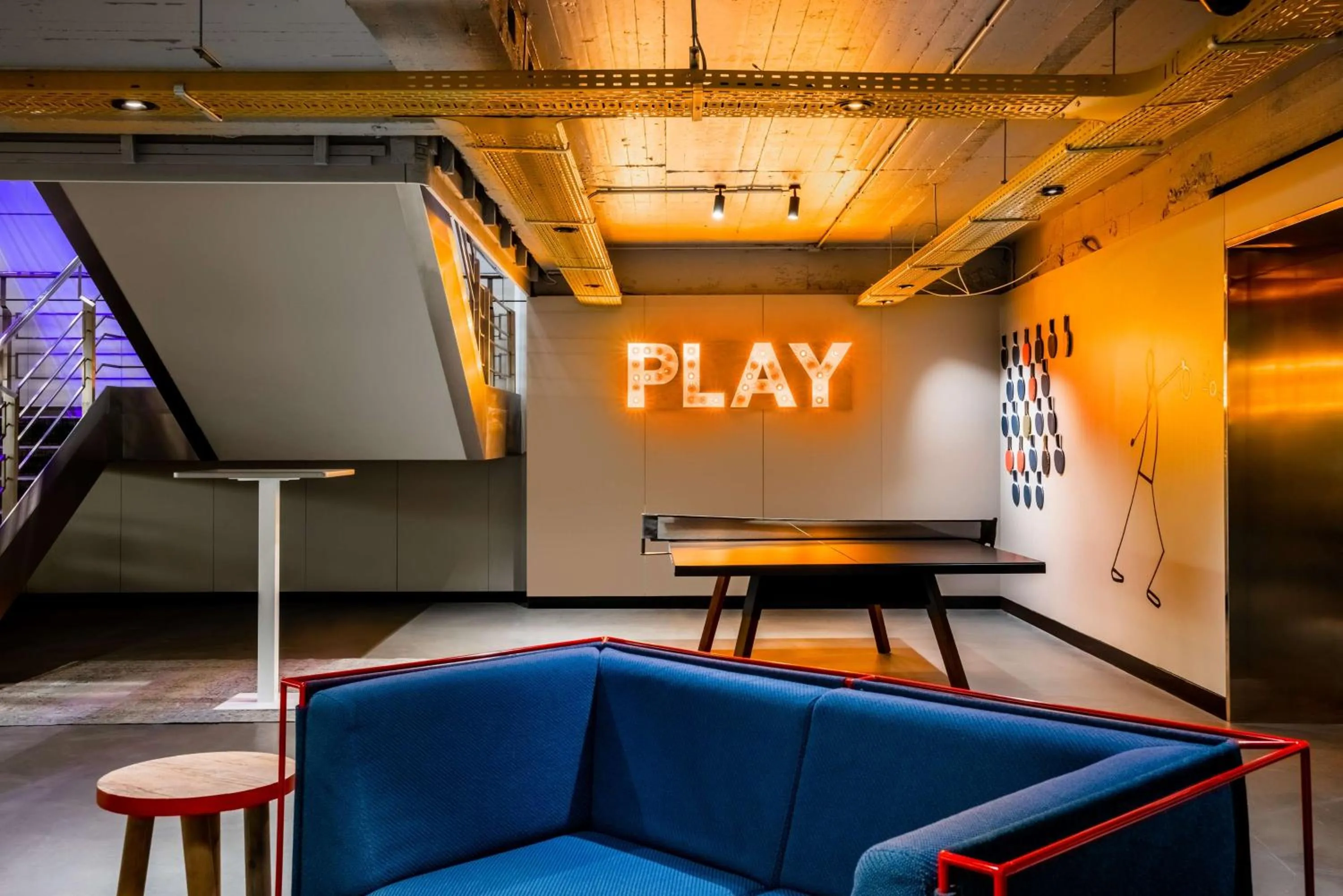 Lounge or bar in nhow Brussels Bloom