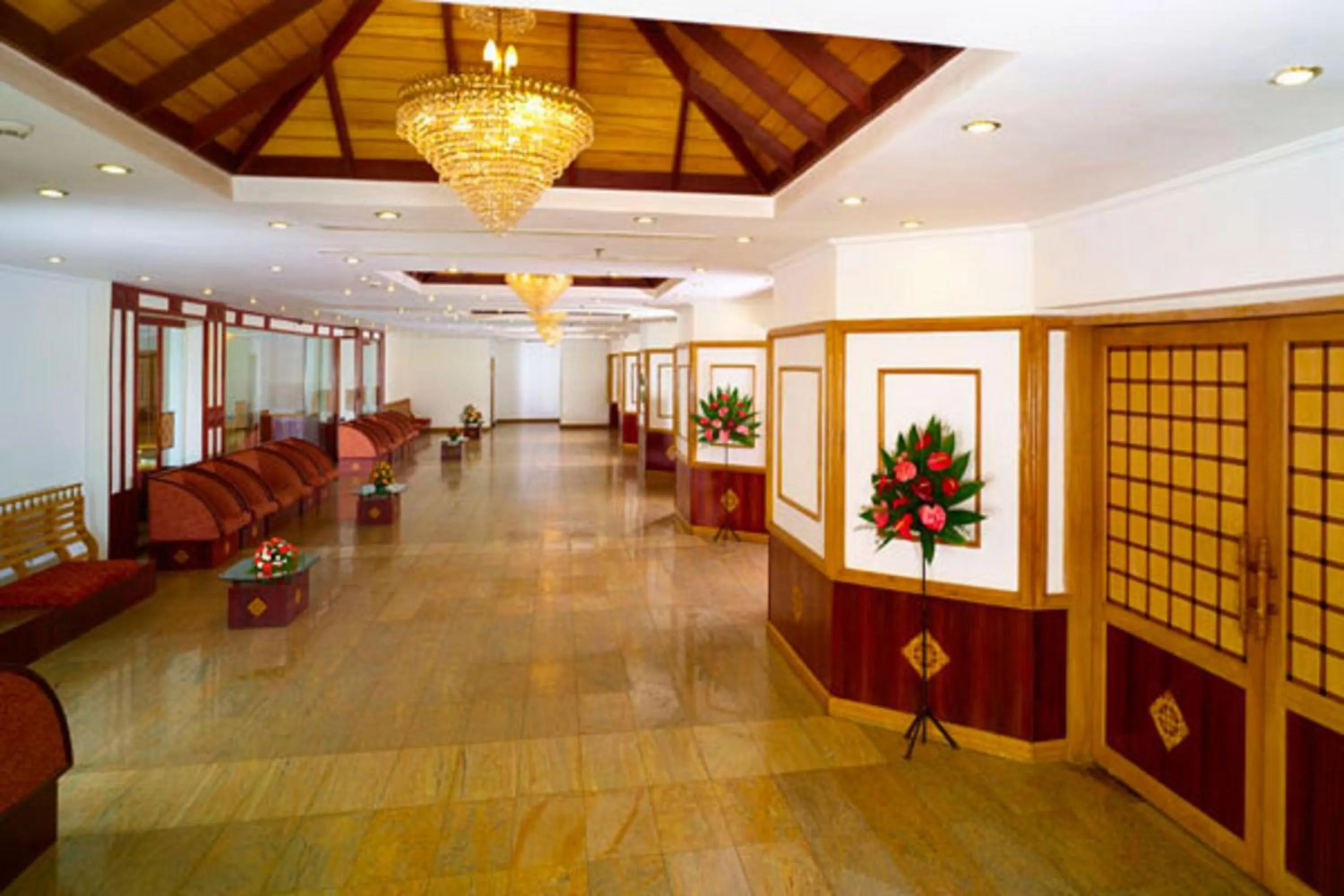 Lobby or reception in KTDC Mascot Hotel - A Heritage Living Experience