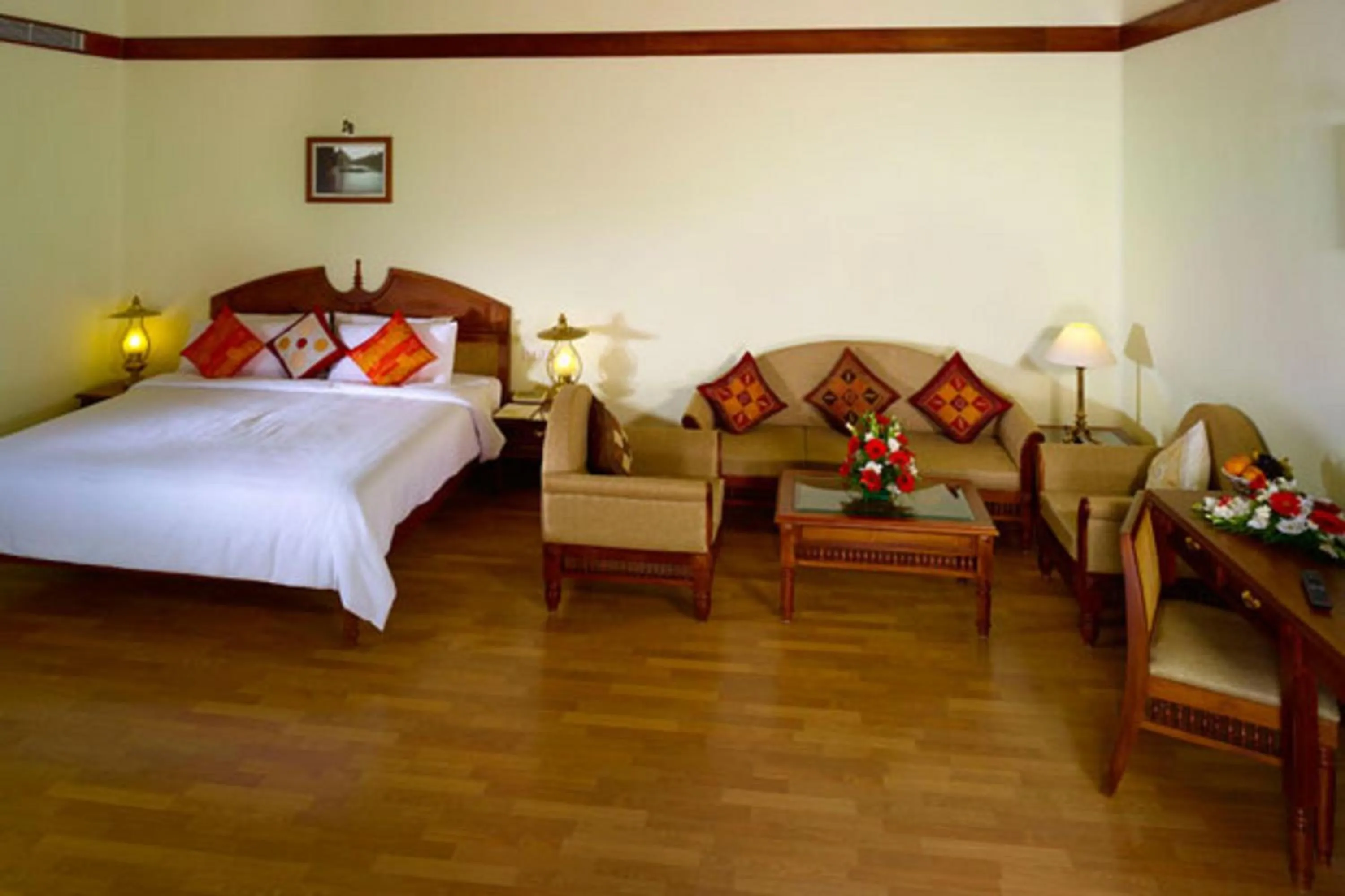 Bedroom, Bed in KTDC Mascot Hotel - A Heritage Living Experience