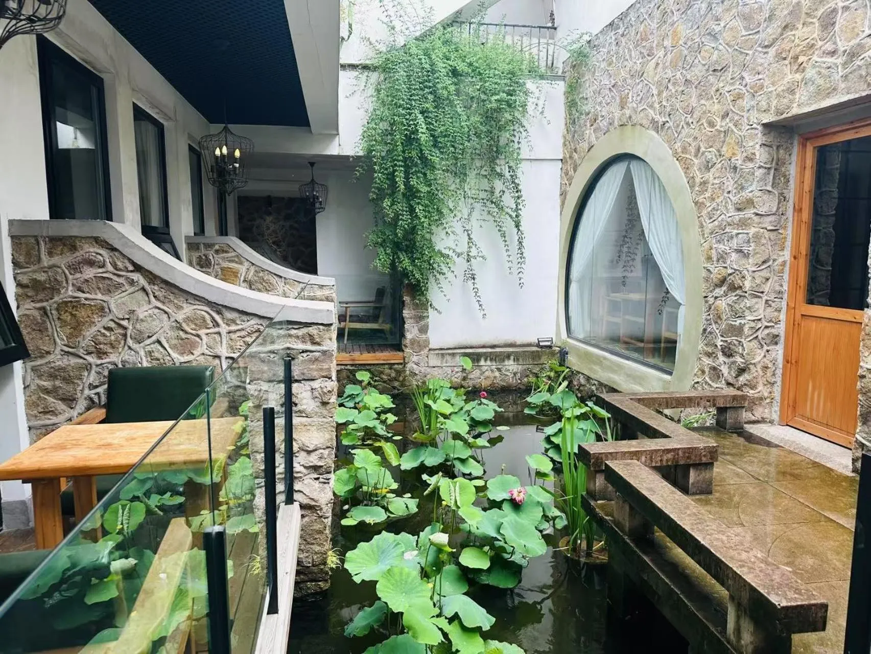 View (from property/room) in Youxiake Canal Hotel Hangzhou