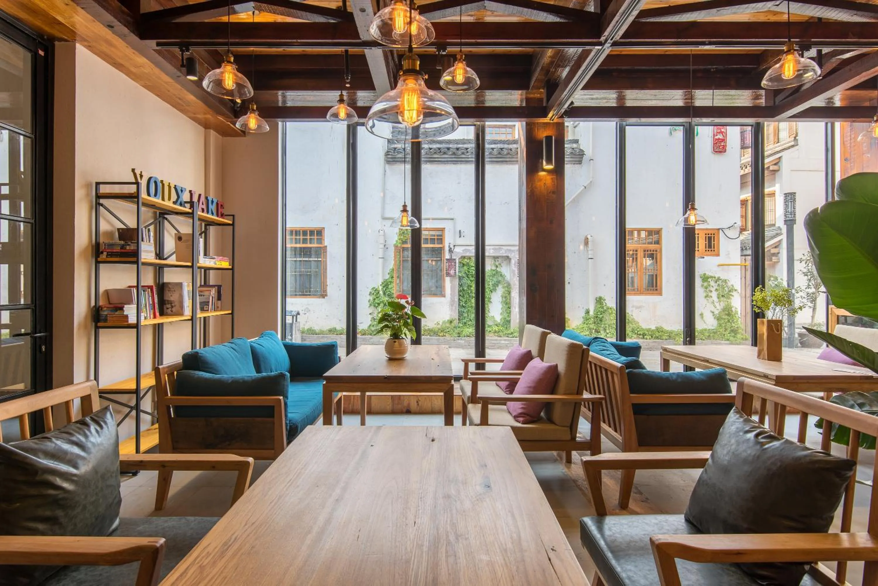 Restaurant/places to eat in Youxiake Canal Hotel Hangzhou