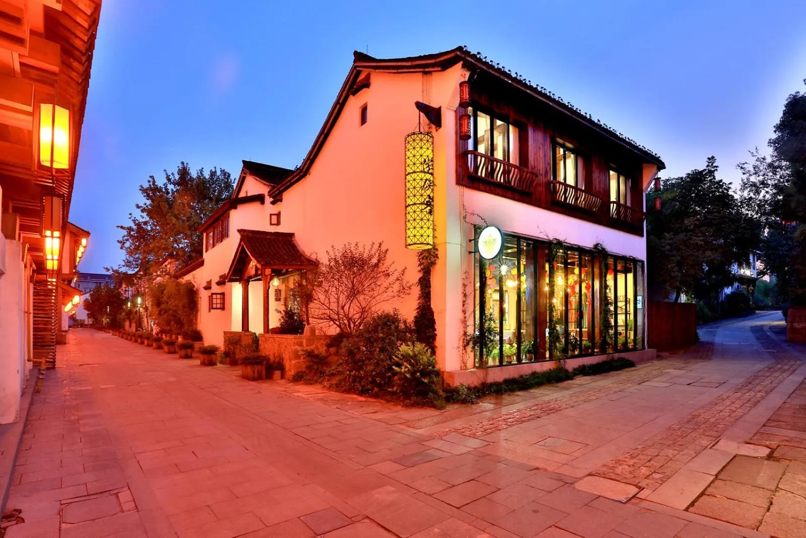 Property building in Youxiake Canal Hotel Hangzhou