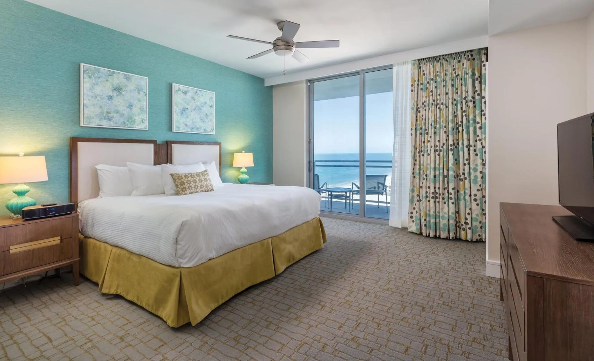 Bedroom in Club Wyndham Clearwater Beach Resort