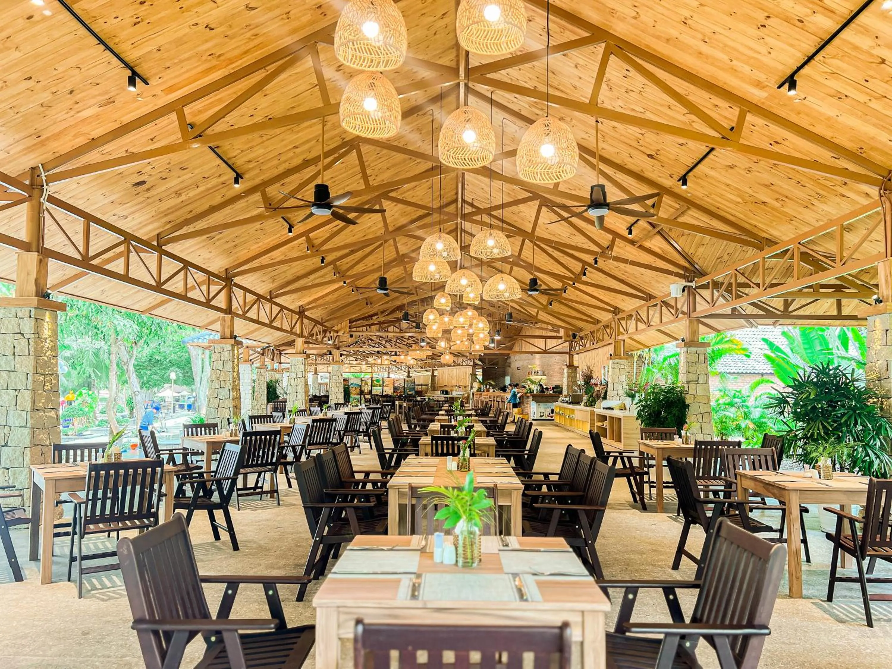 Restaurant/places to eat in CostaBella Resort Nha Trang