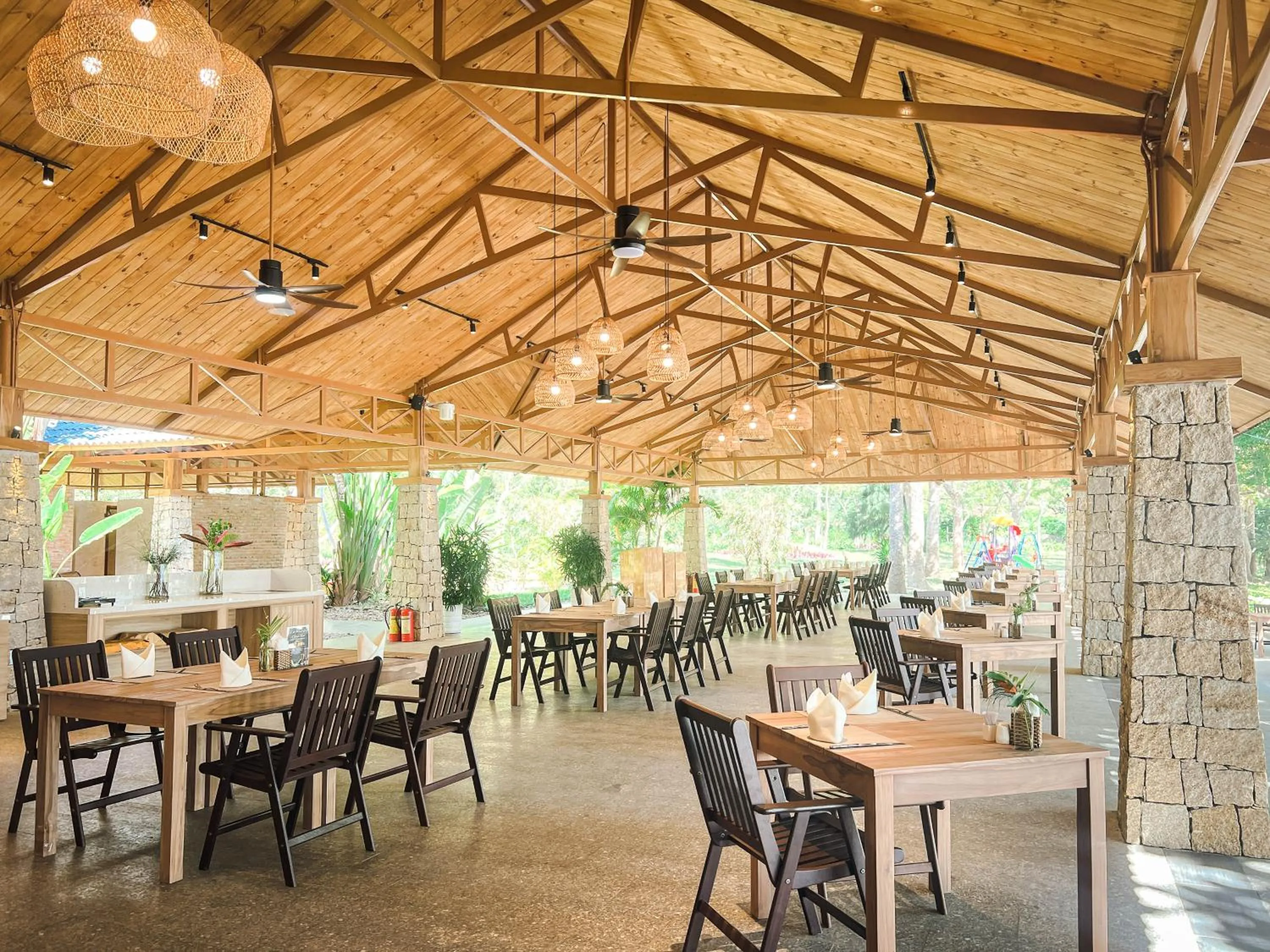 Restaurant/places to eat in CostaBella Resort Nha Trang