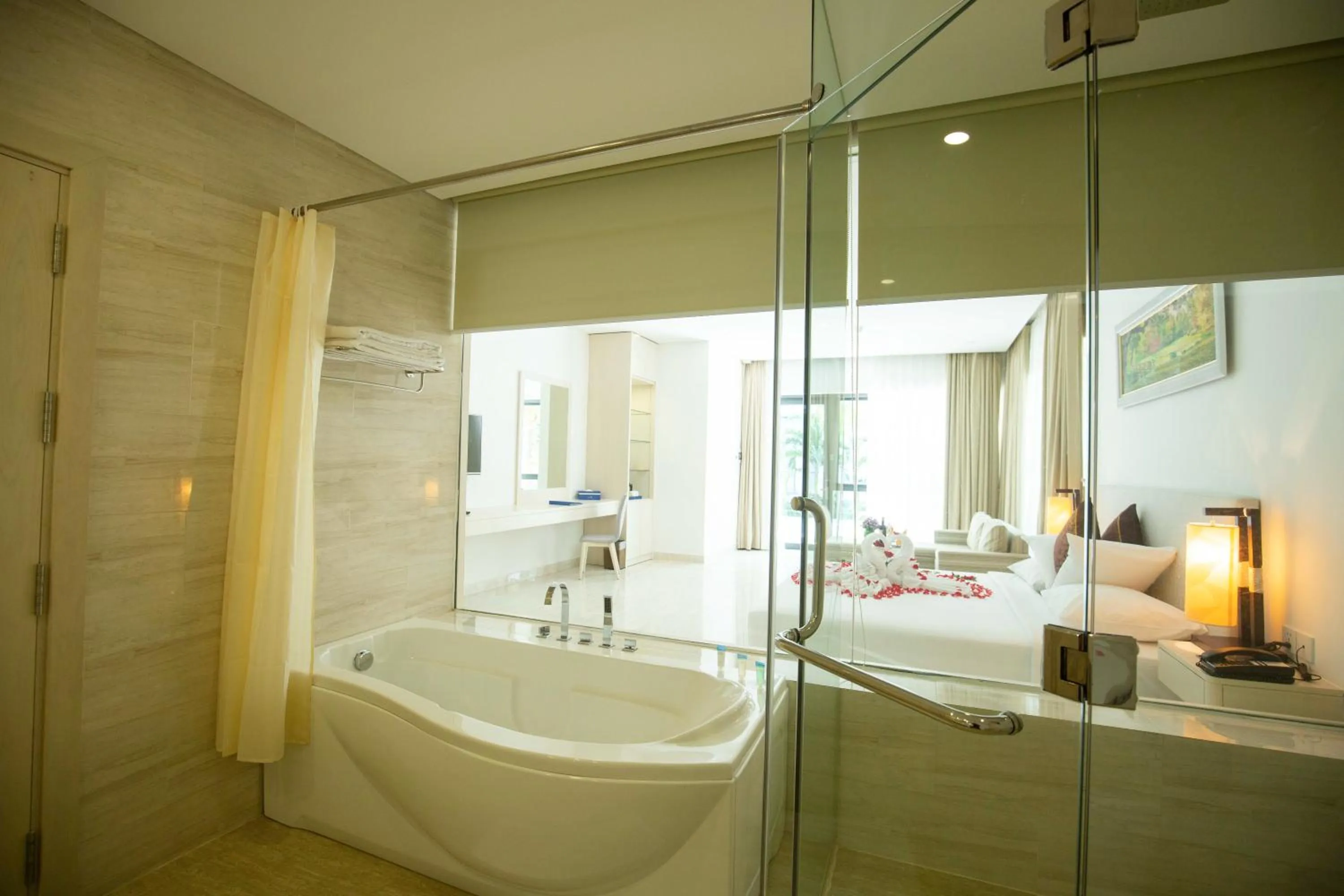 Toilet in Diamond Bay Condotel Resort Nha Trang