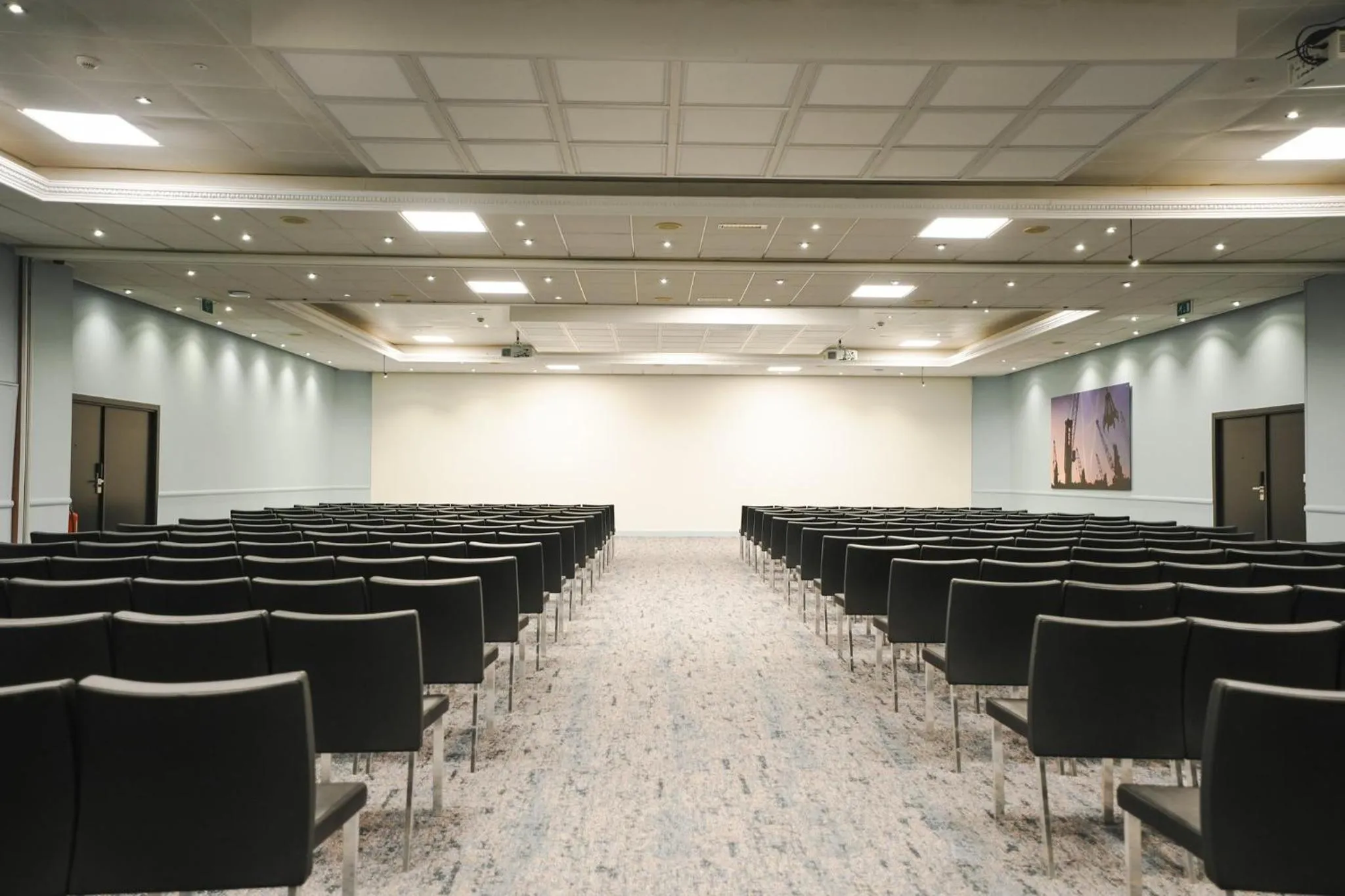 Meeting/conference room in Crowne Plaza Antwerpen by IHG