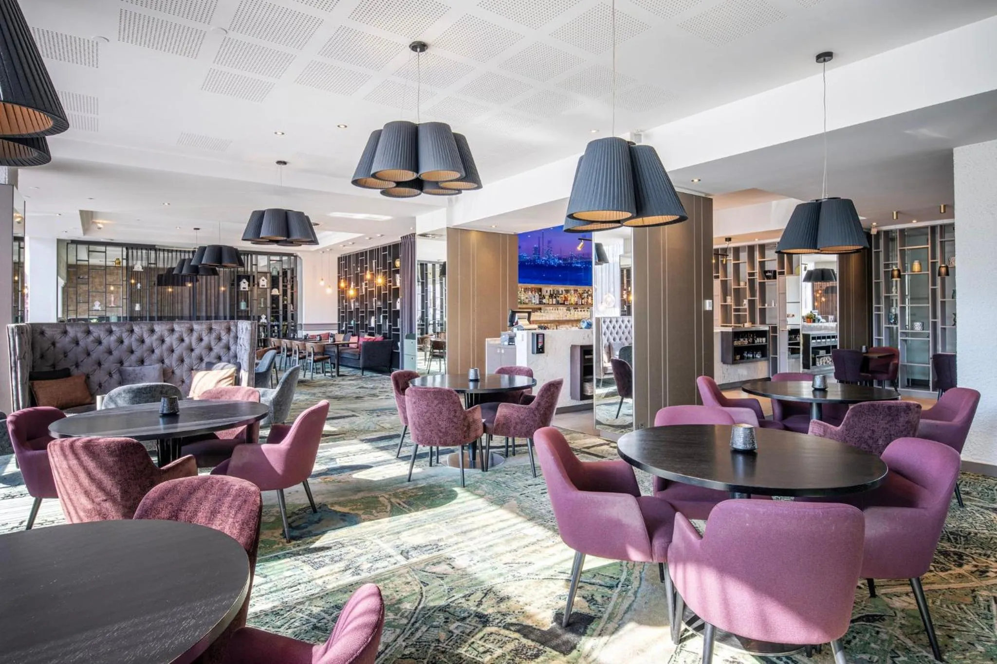 Restaurant/places to eat in Crowne Plaza Antwerpen by IHG