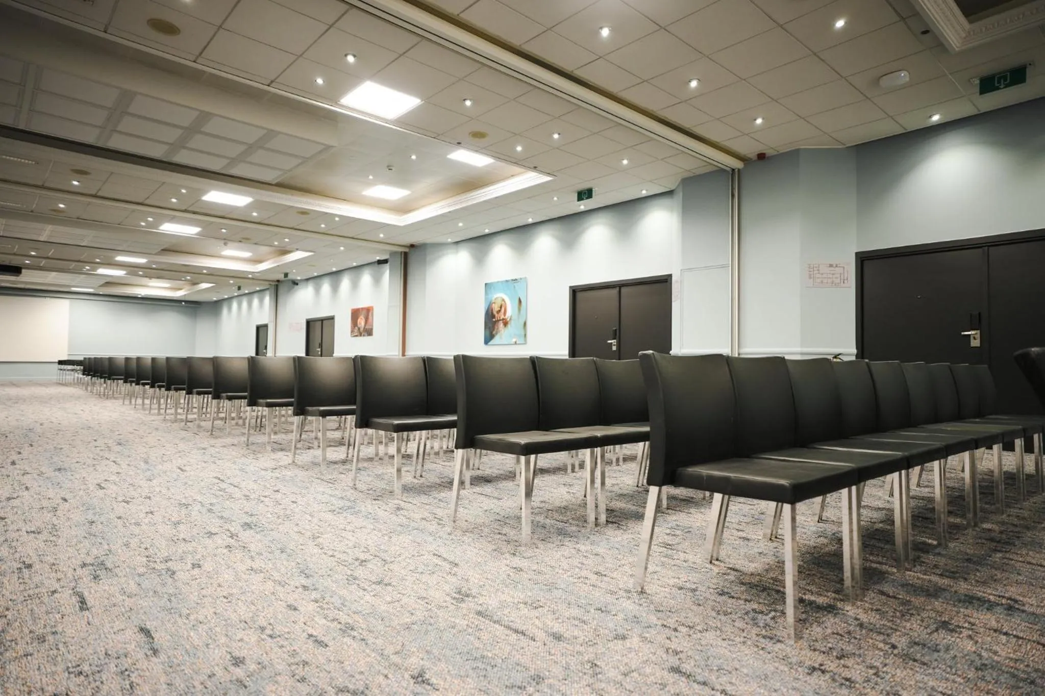 Meeting/conference room in Crowne Plaza Antwerpen by IHG
