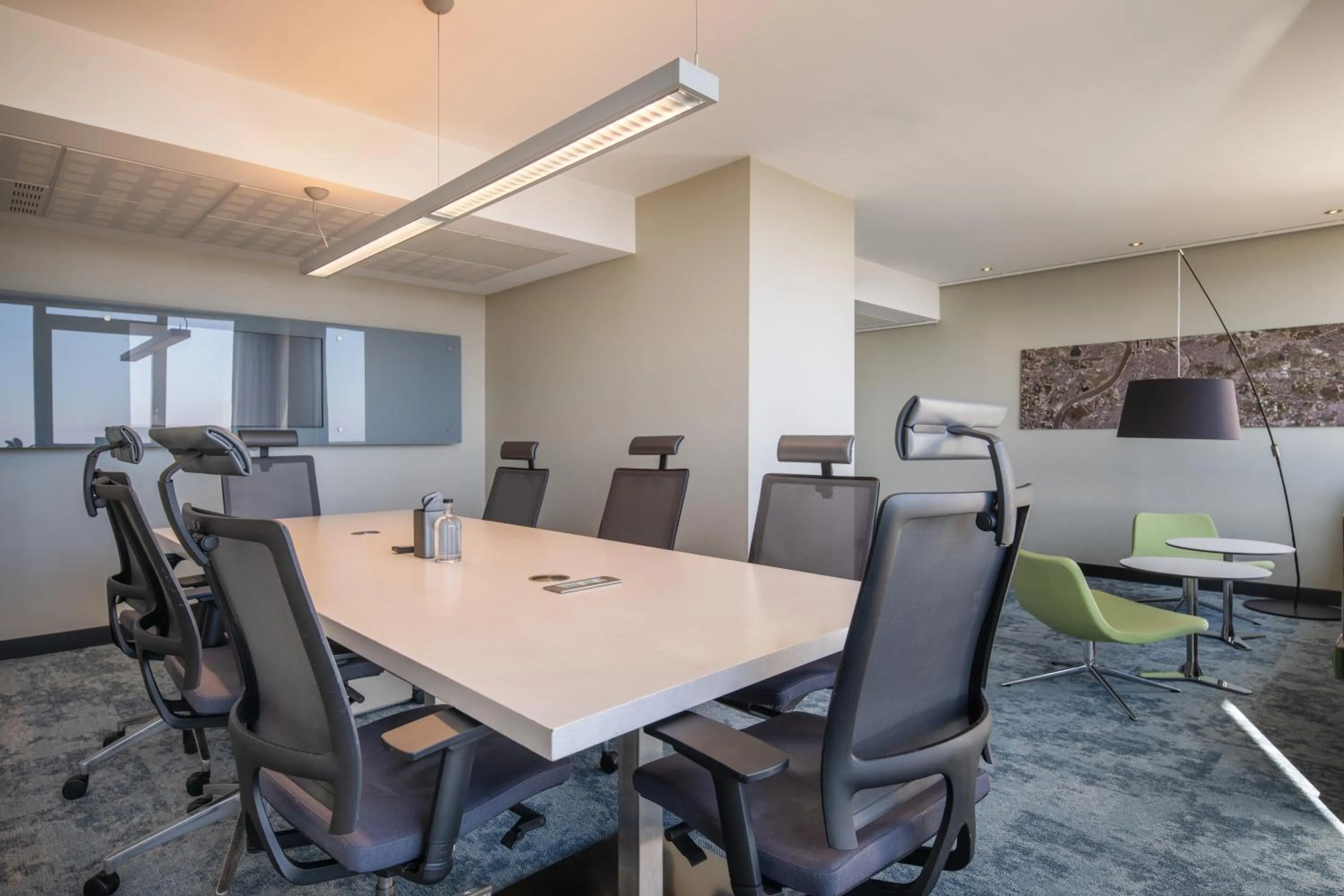 Meeting/conference room in Crowne Plaza Antwerpen by IHG