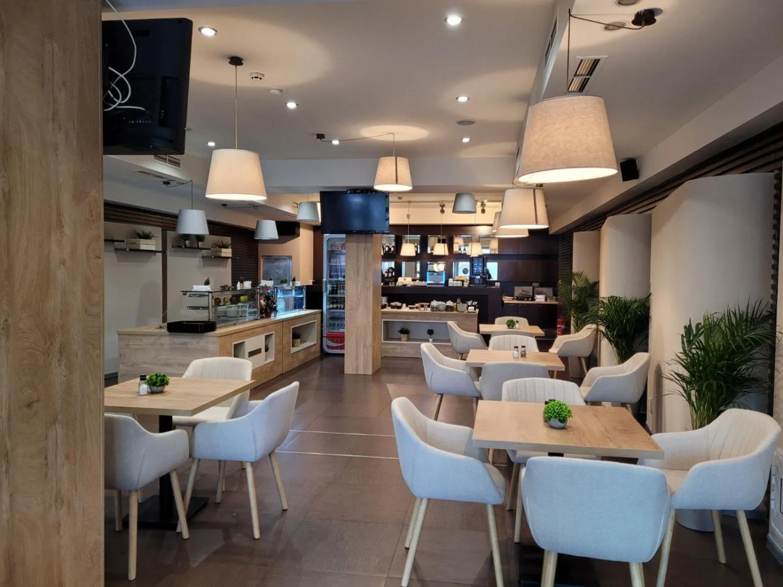 Restaurant/places to eat in Sofia Palace Hotel by HMG