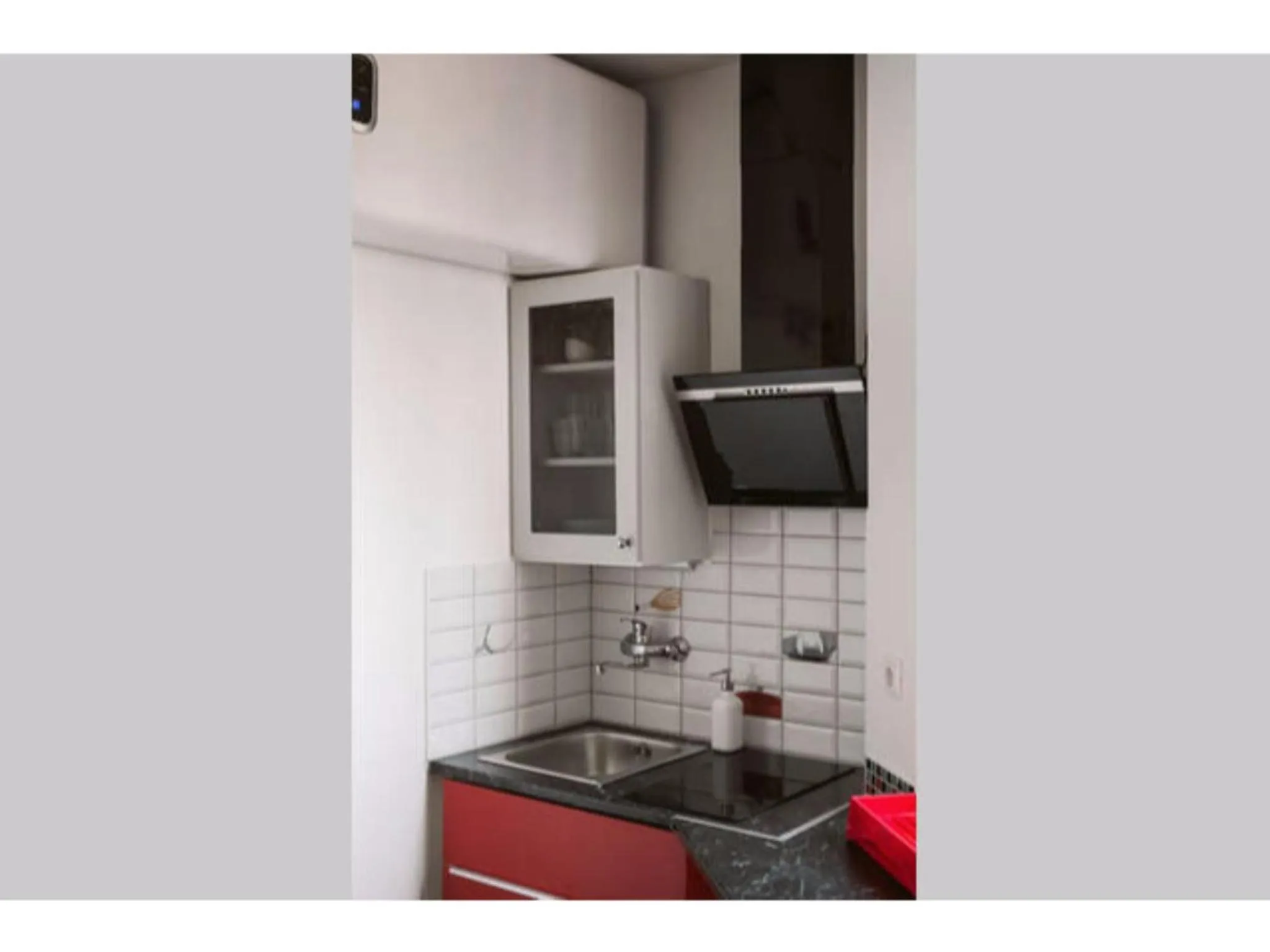 Diamond Astoria Apartments