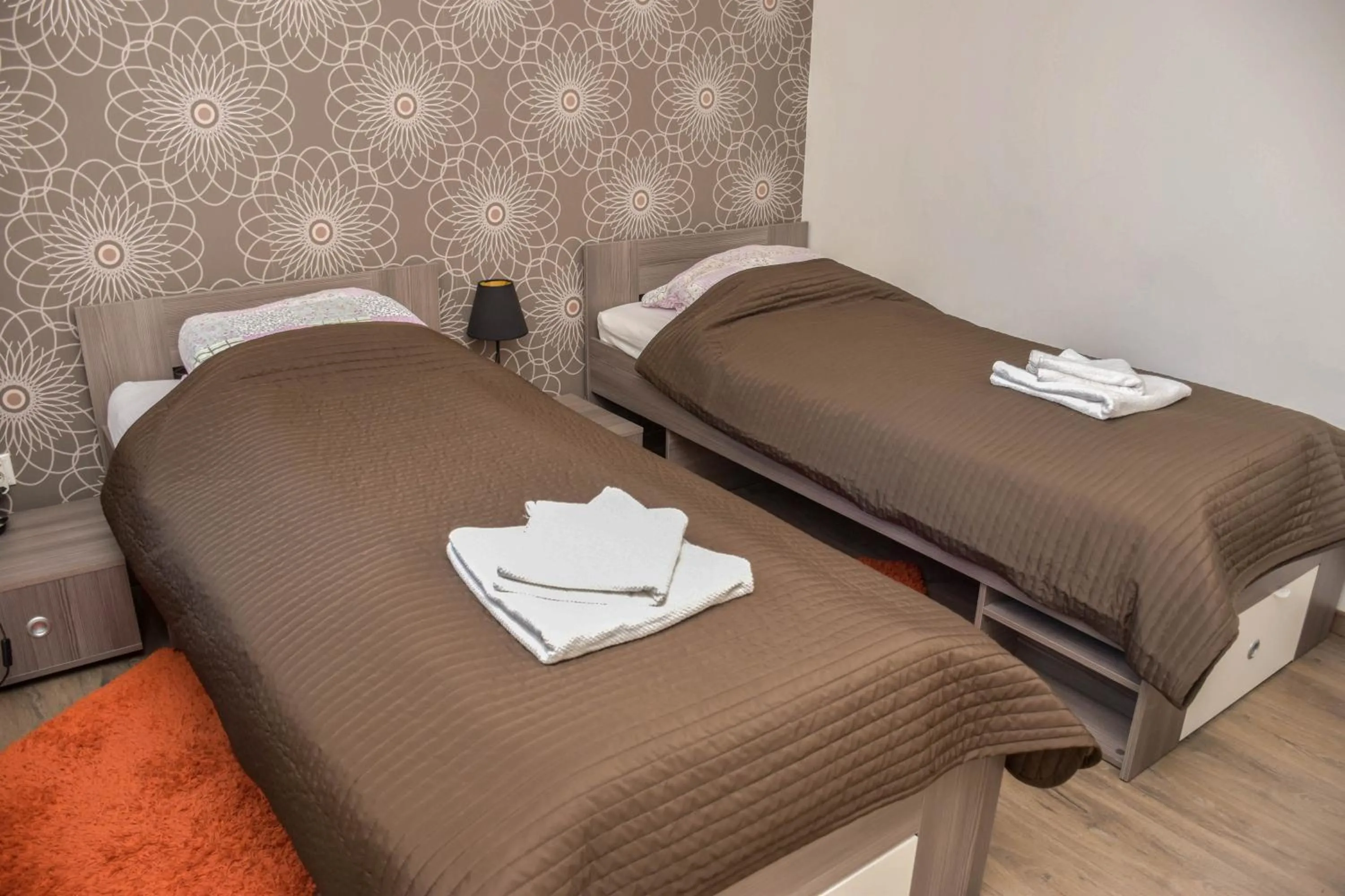 Bed in Diamond Astoria Apartments