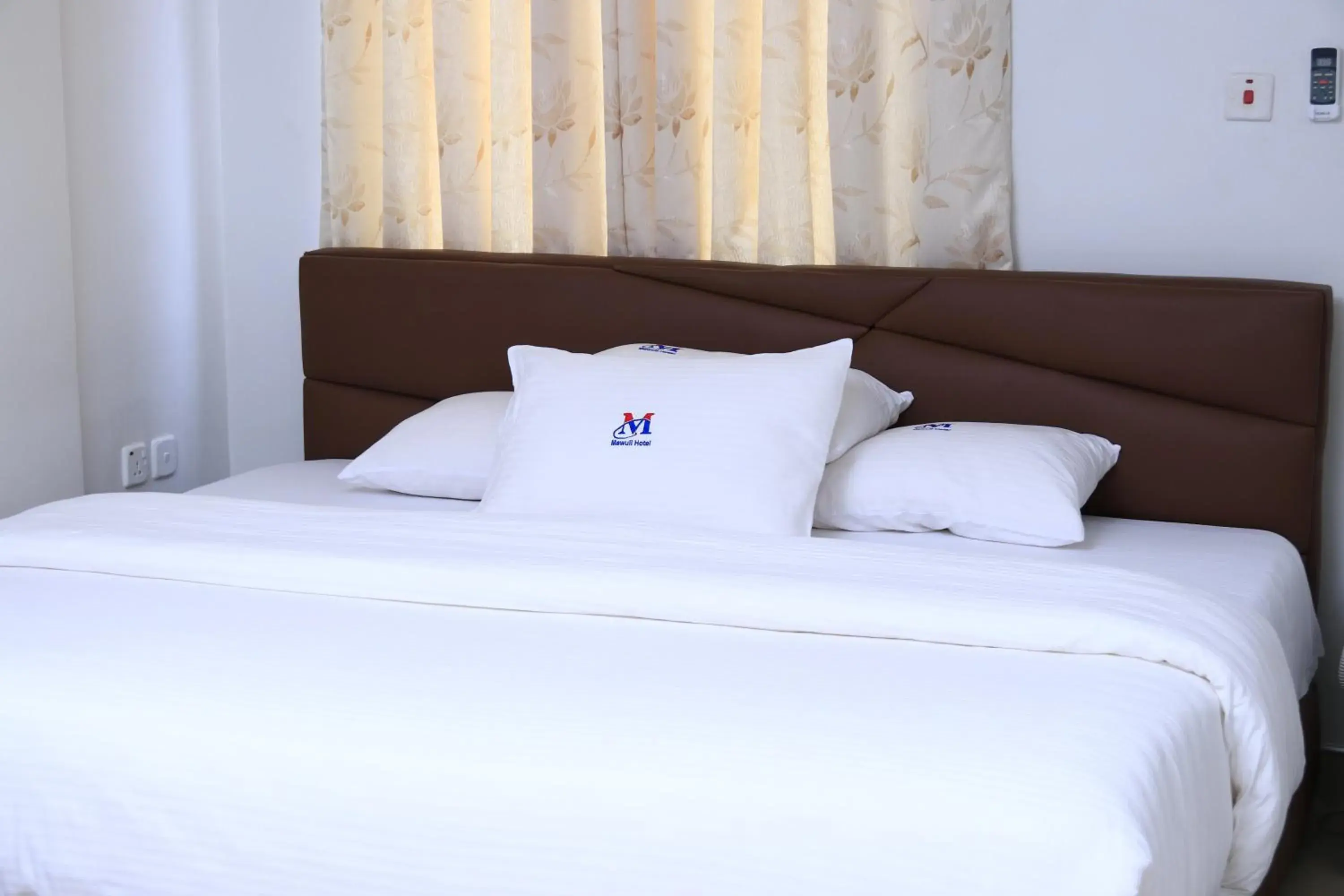 Standard Double Room - single occupancy in Mawuli Hotel Standard Double Room - single occupancy in Mawuli Hotel