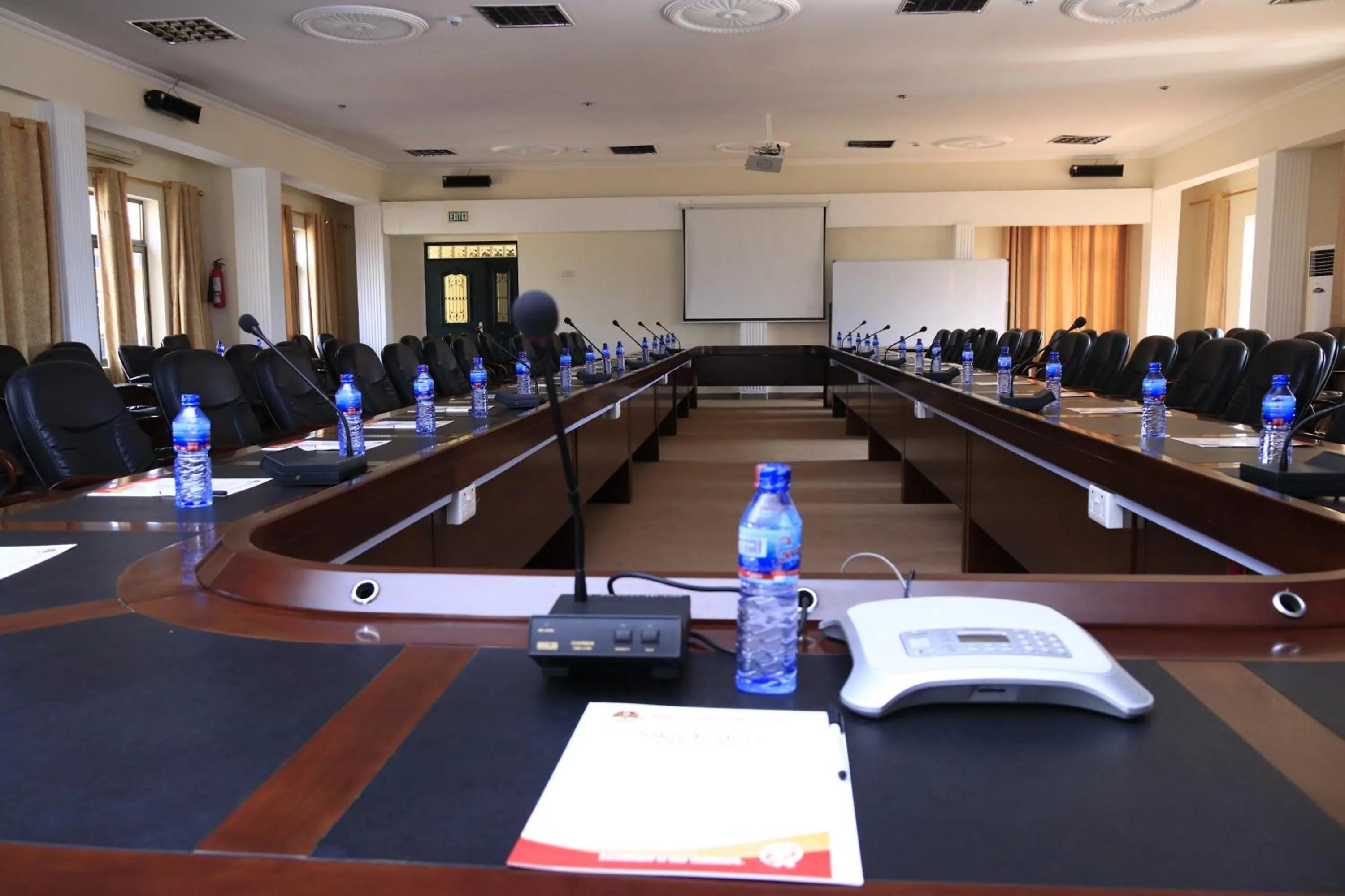 Meeting/conference room in Mawuli Hotel
