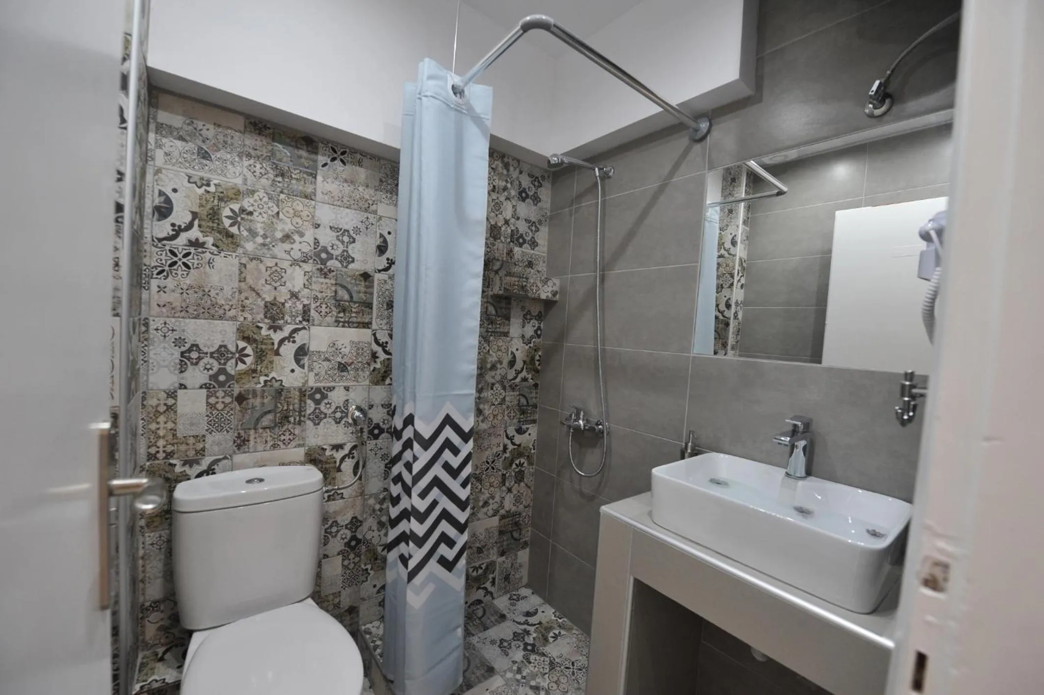 Bathroom in Dionisos Elia