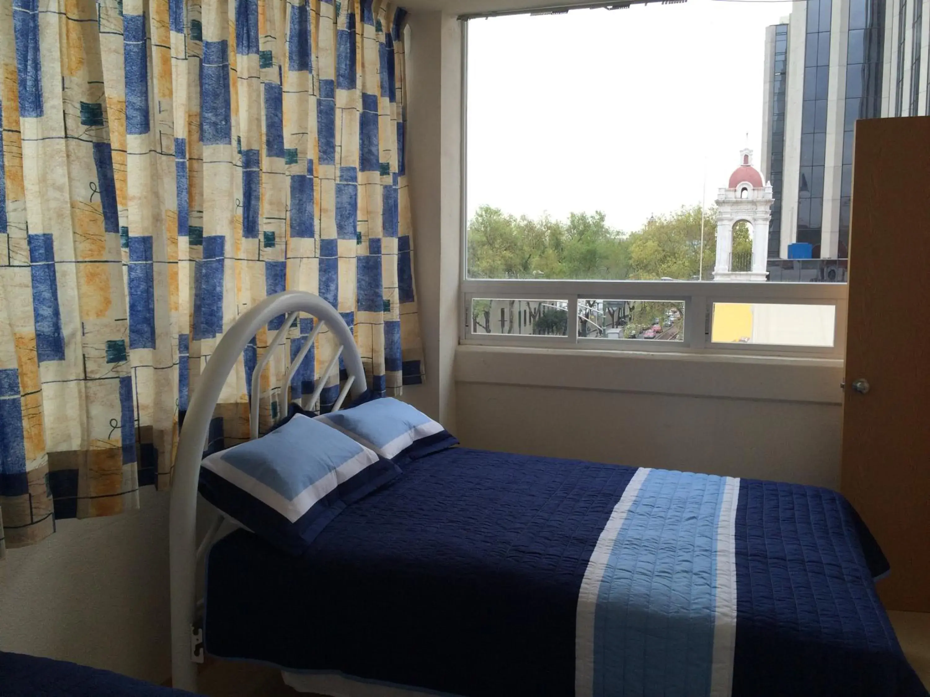 Deluxe Queen Room with Two Queen Beds in Hostal Ciudad de Mexico Deluxe Queen Room with Two Queen Beds in Hostal Ciudad de Mexico