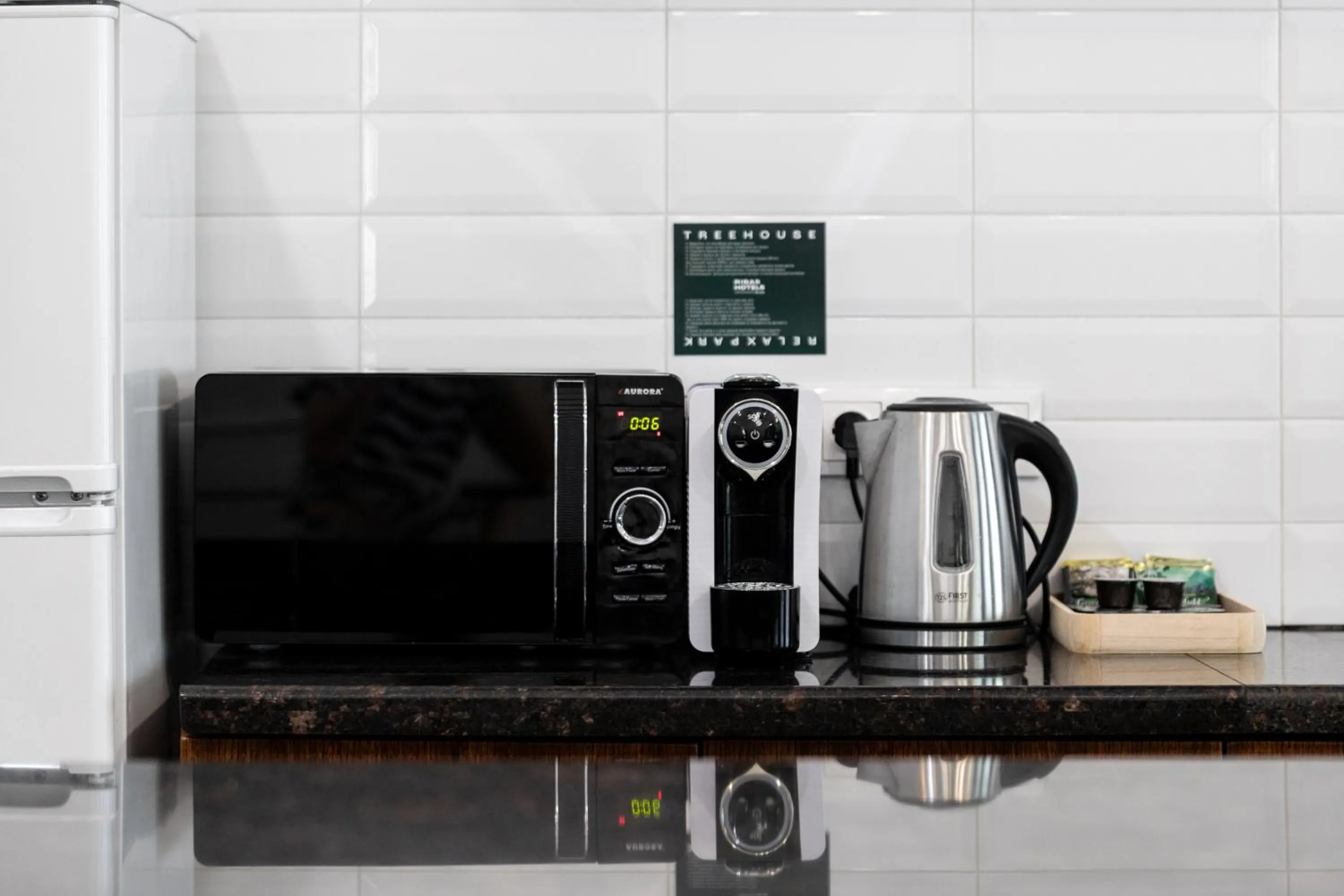 Tree House Relax Park