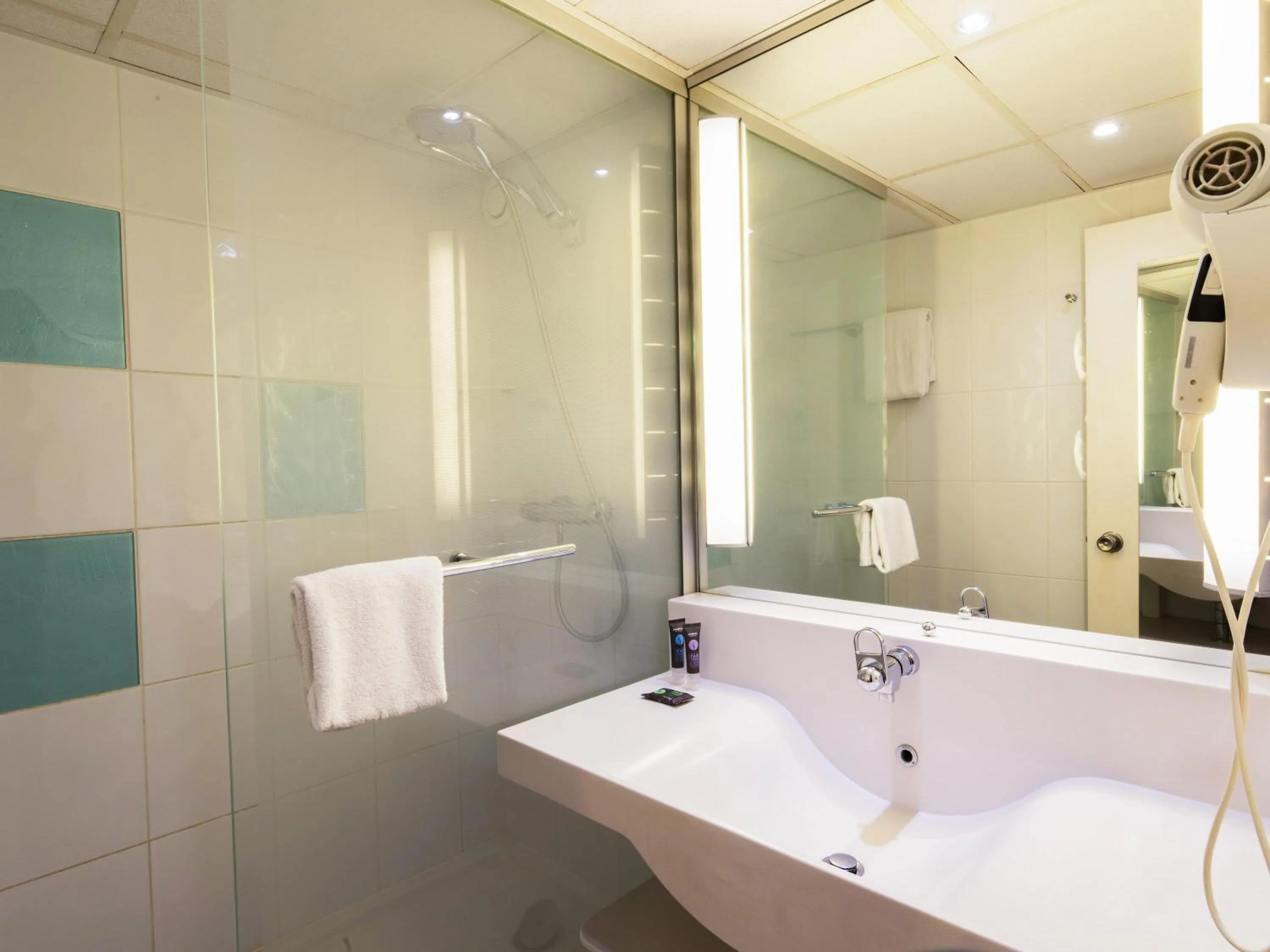 Bedroom in Novotel Antwerpen - Ekeren