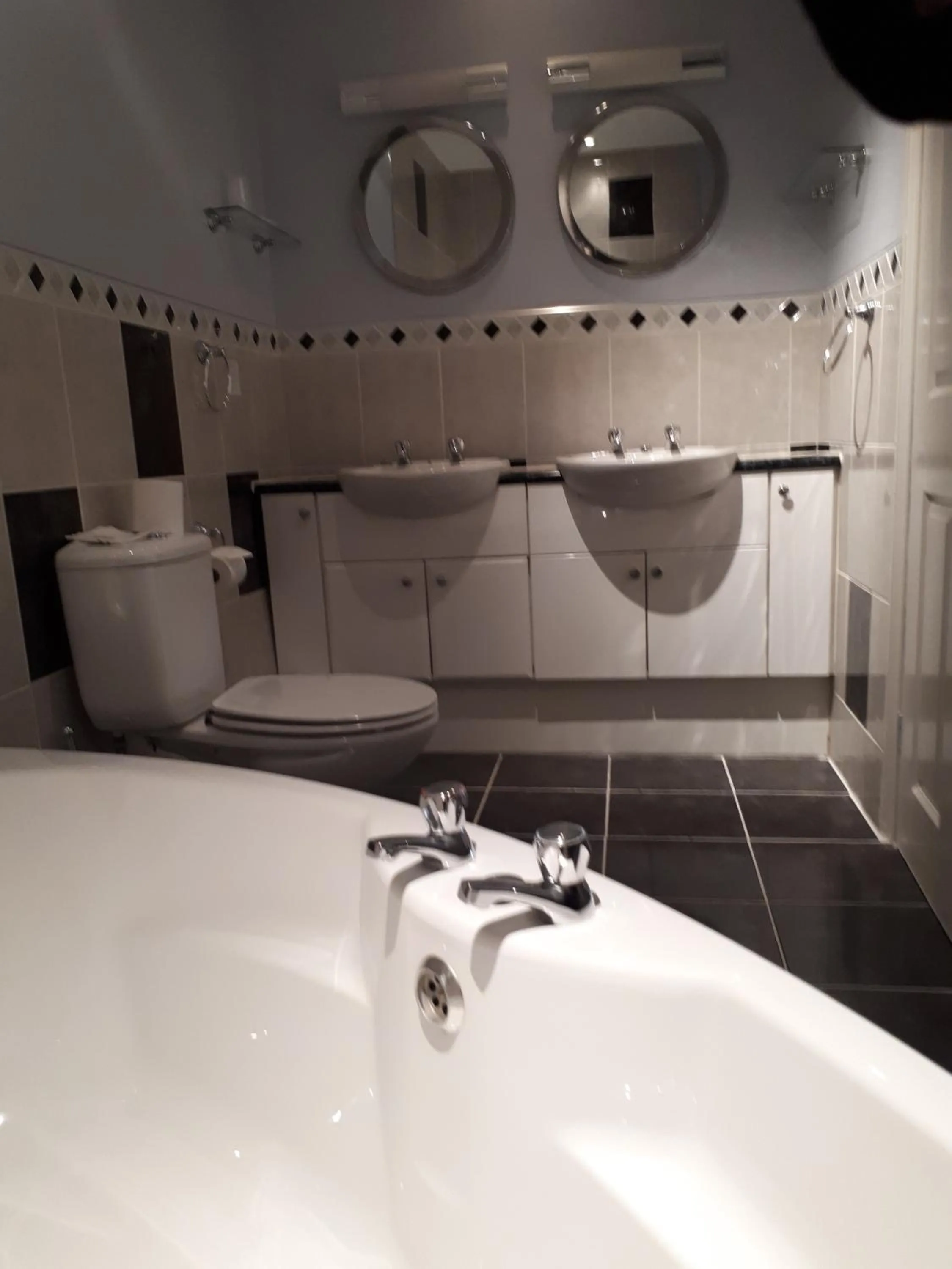 Bathroom in Anglesey Hotel