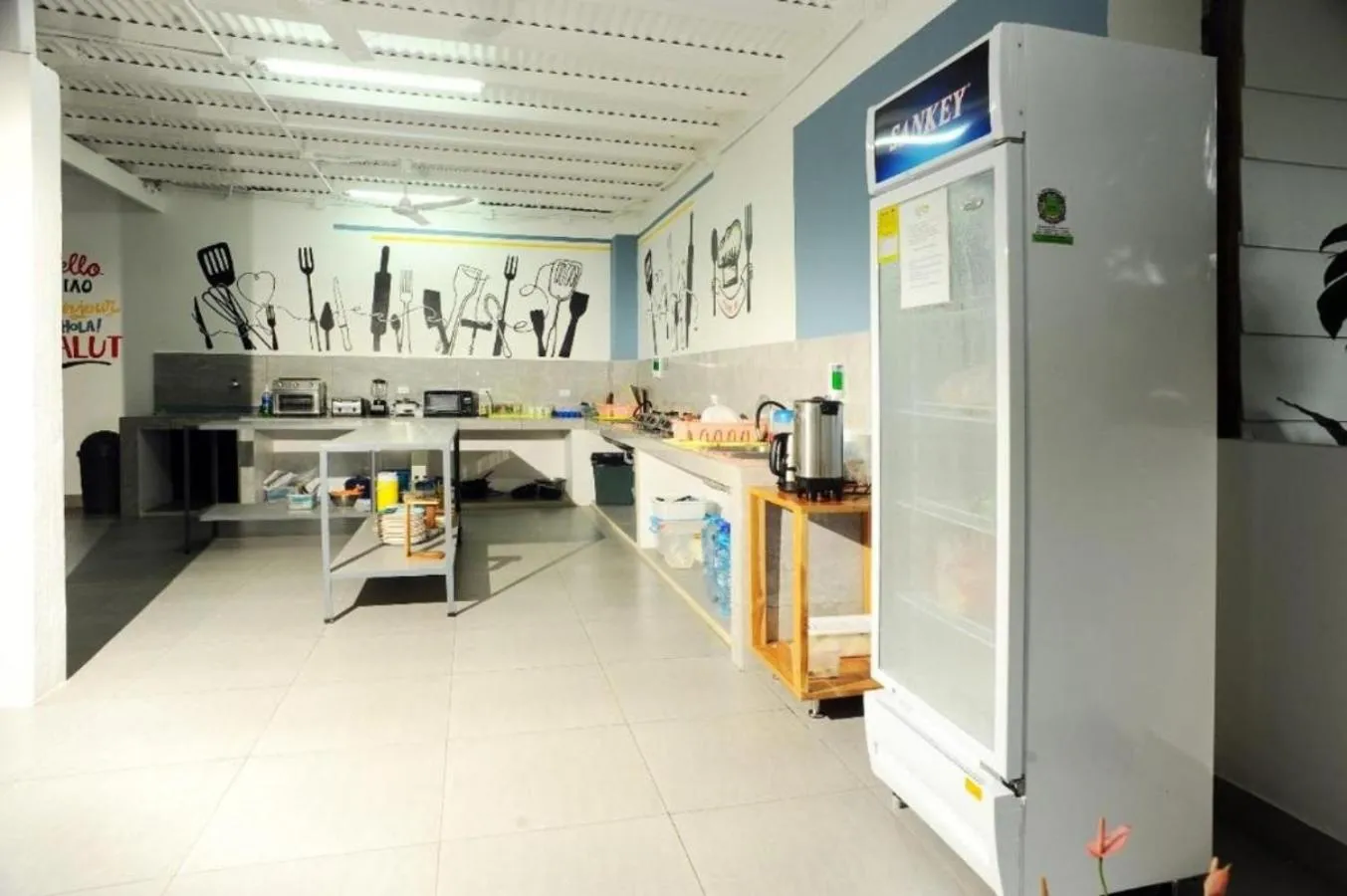 Kitchen or kitchenette in Wide Mouth Frog Quepos