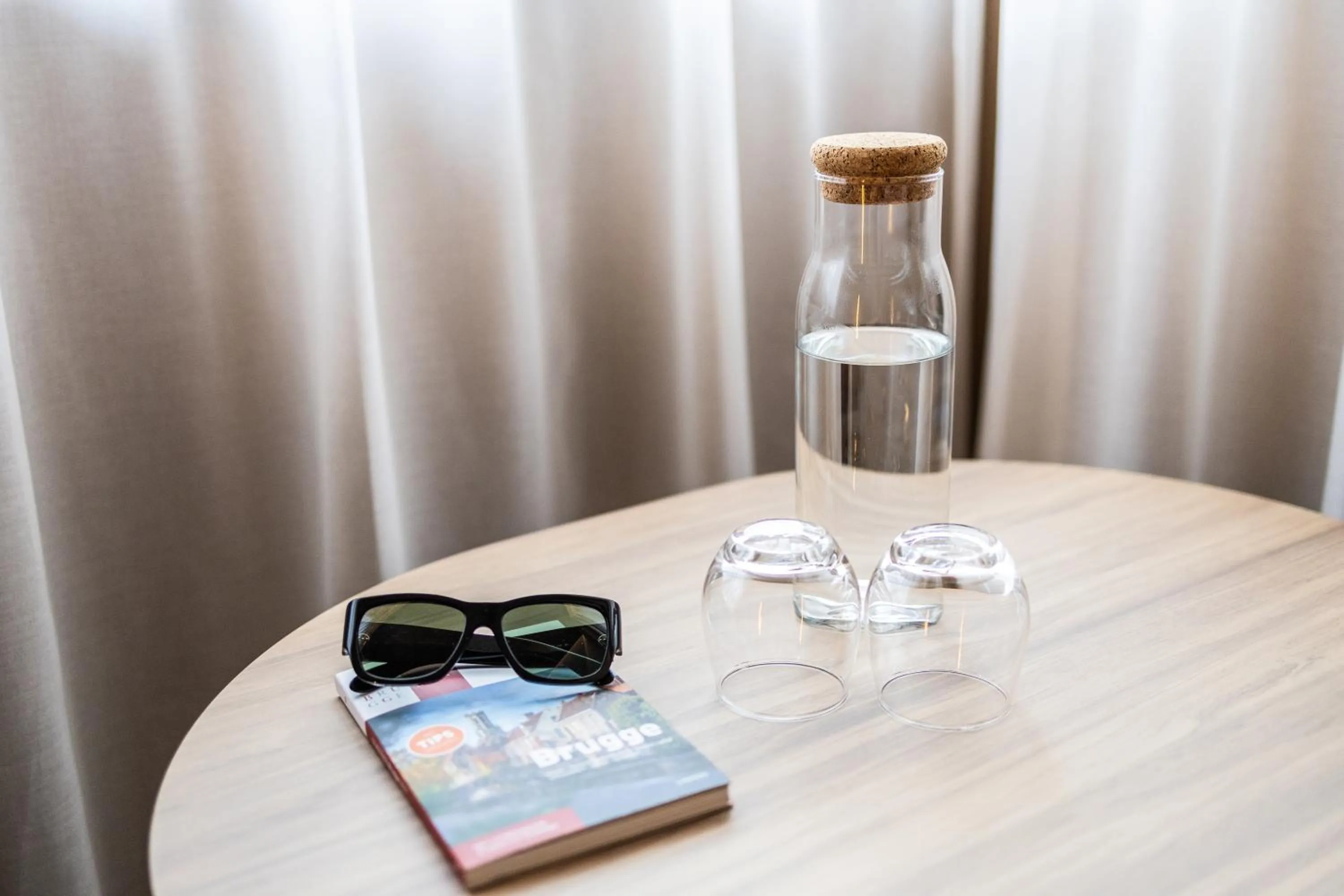 Seating area in Novotel Brugge Centrum