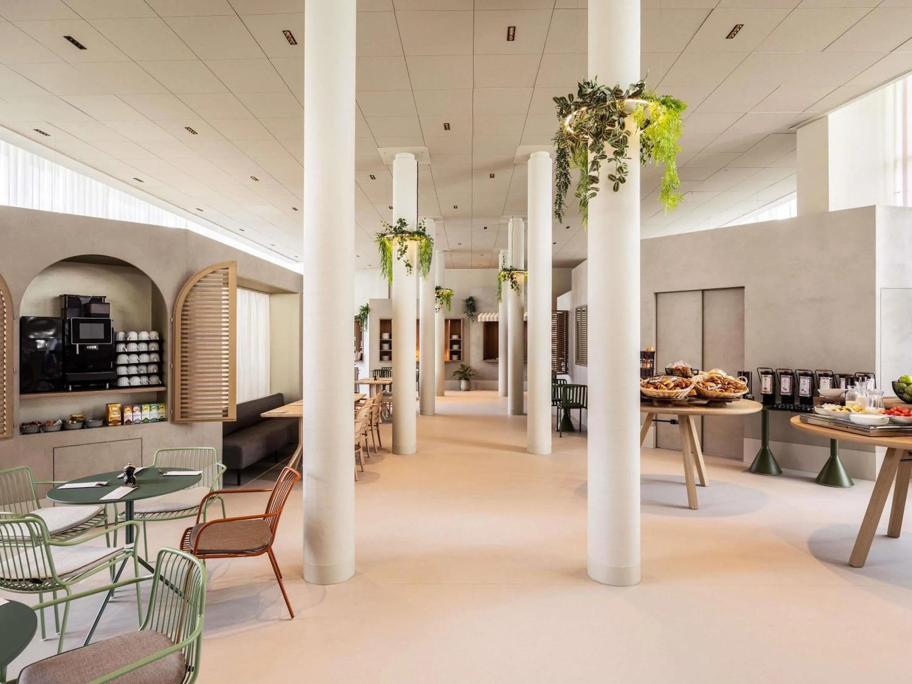 Restaurant/places to eat in Novotel Brugge Centrum