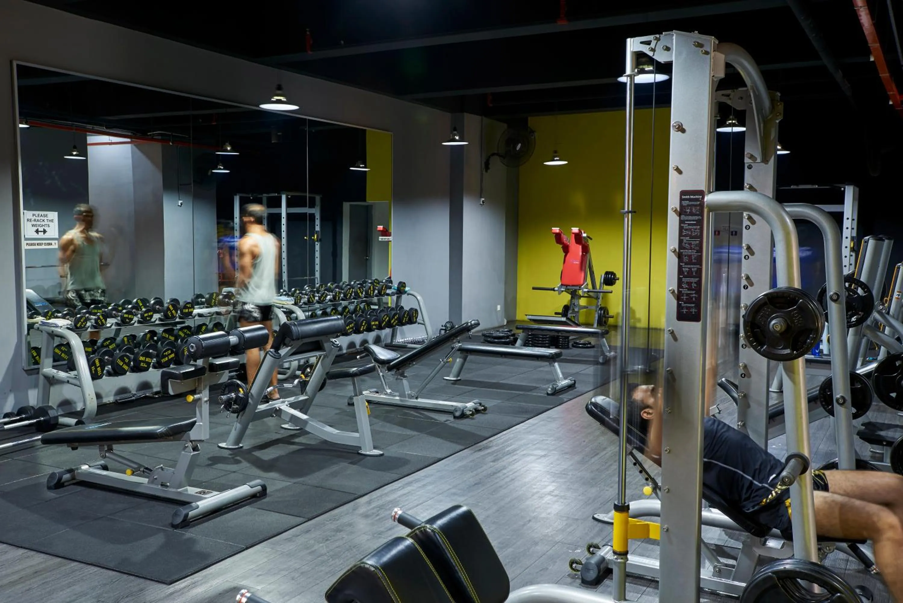 Fitness centre/facilities in B Lot Hotel