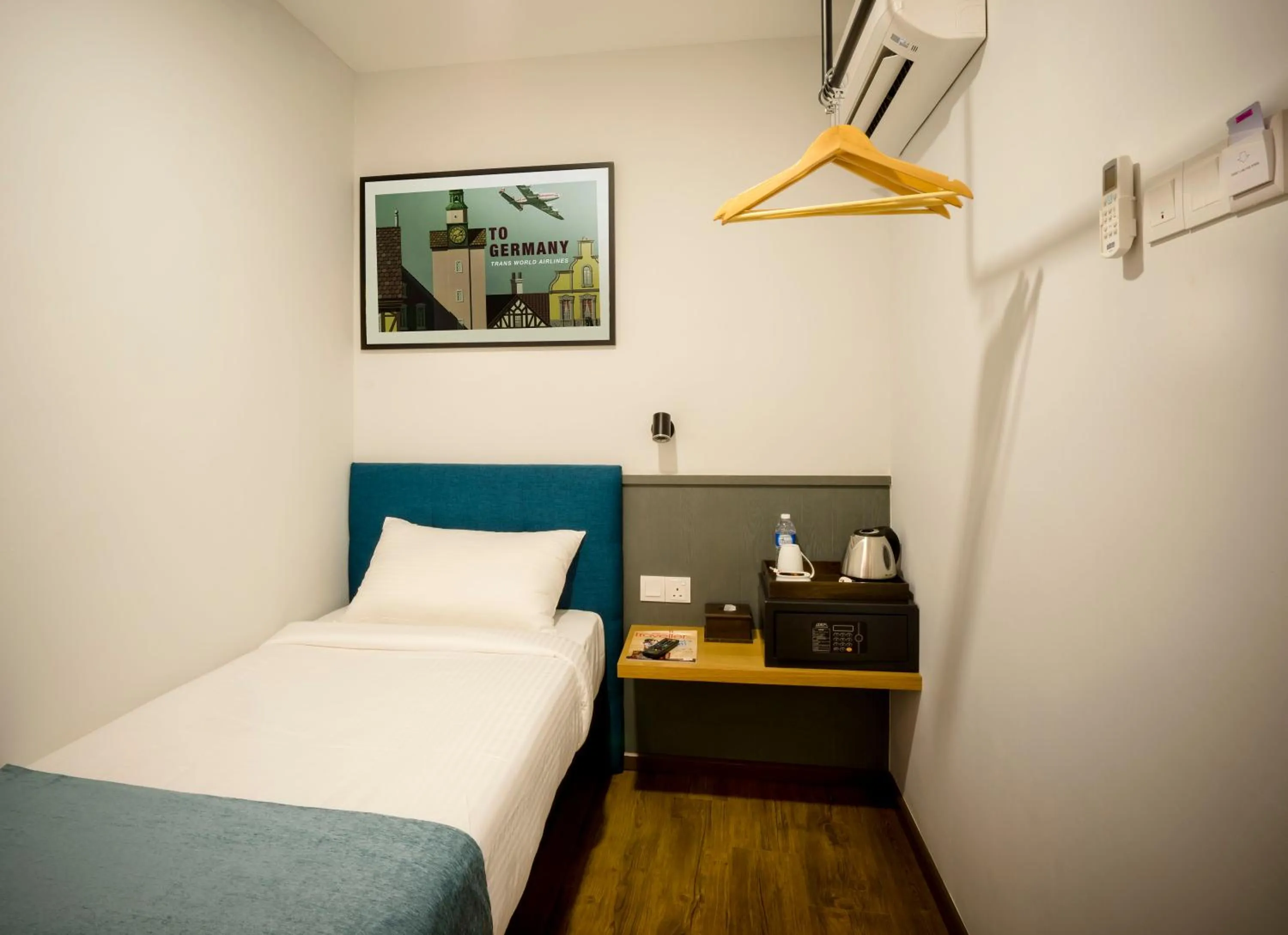 Photo of the whole room, Bed in H Boutique Hotel, Kota Damansara