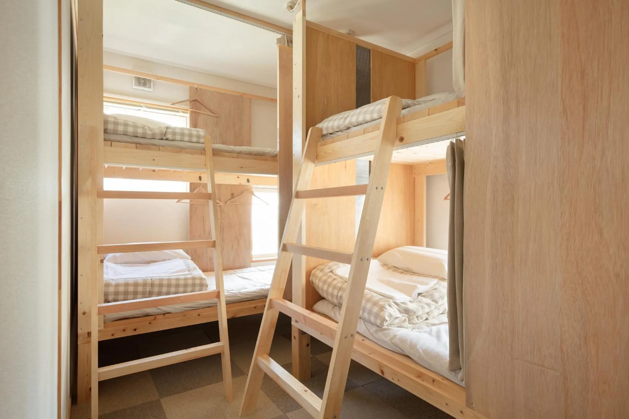 bunk bed, Bed in Sai no Tsuno Guest House