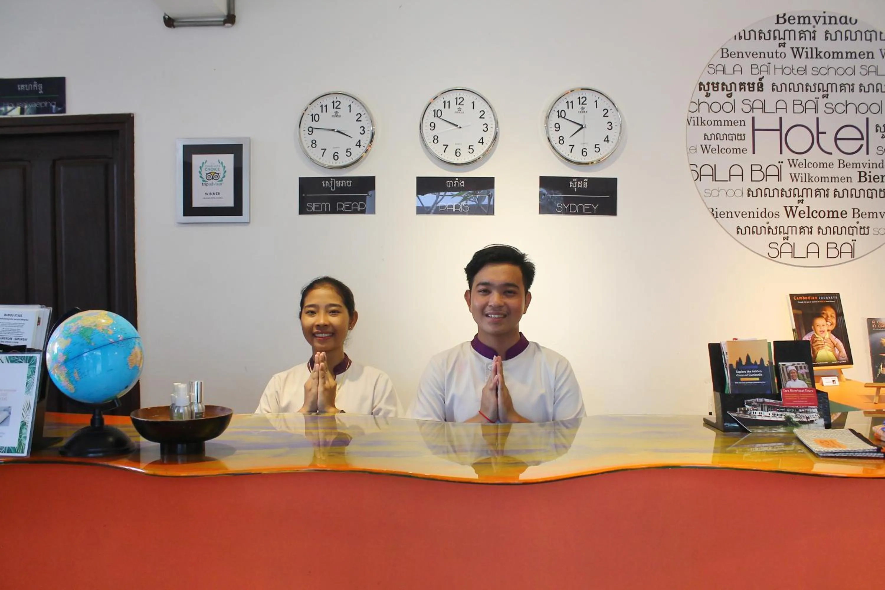 People in Sala Baï Hotel & Restaurant School