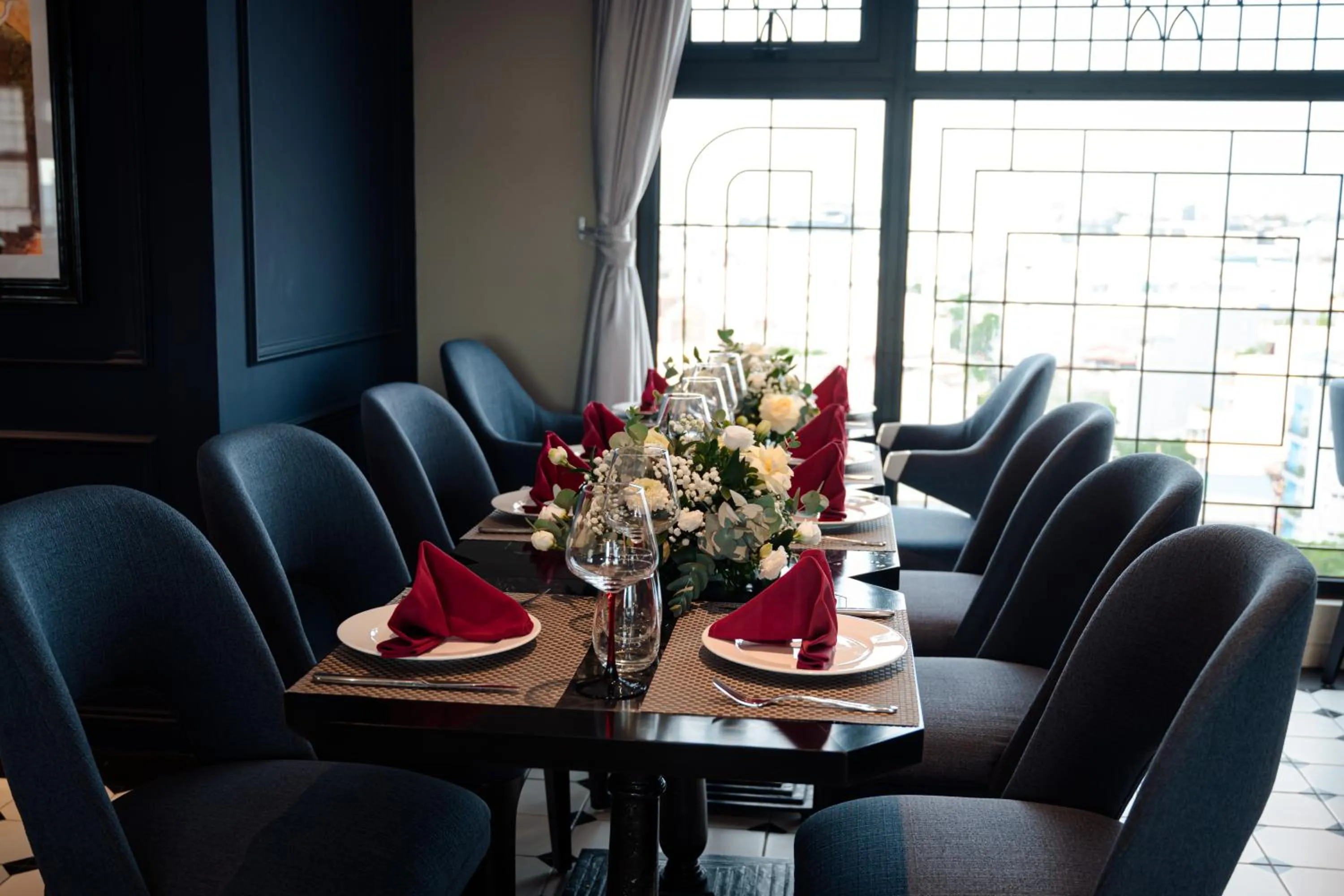 Restaurant/places to eat in Champton Hanoi Hotel