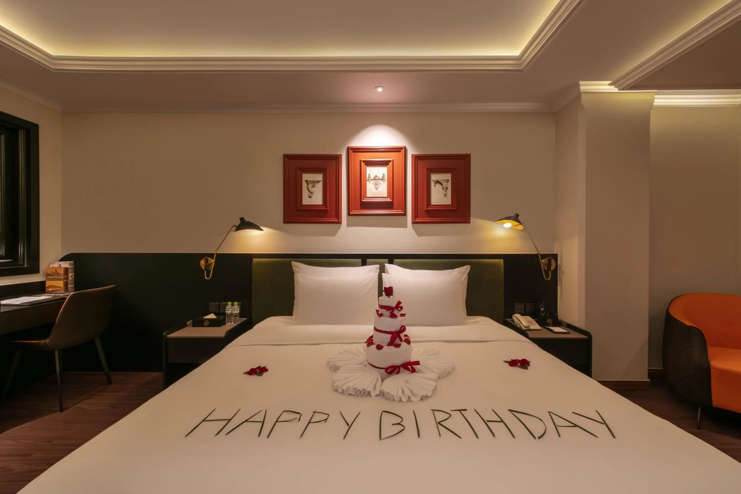 Bedroom, Bed in Champton Hanoi Hotel