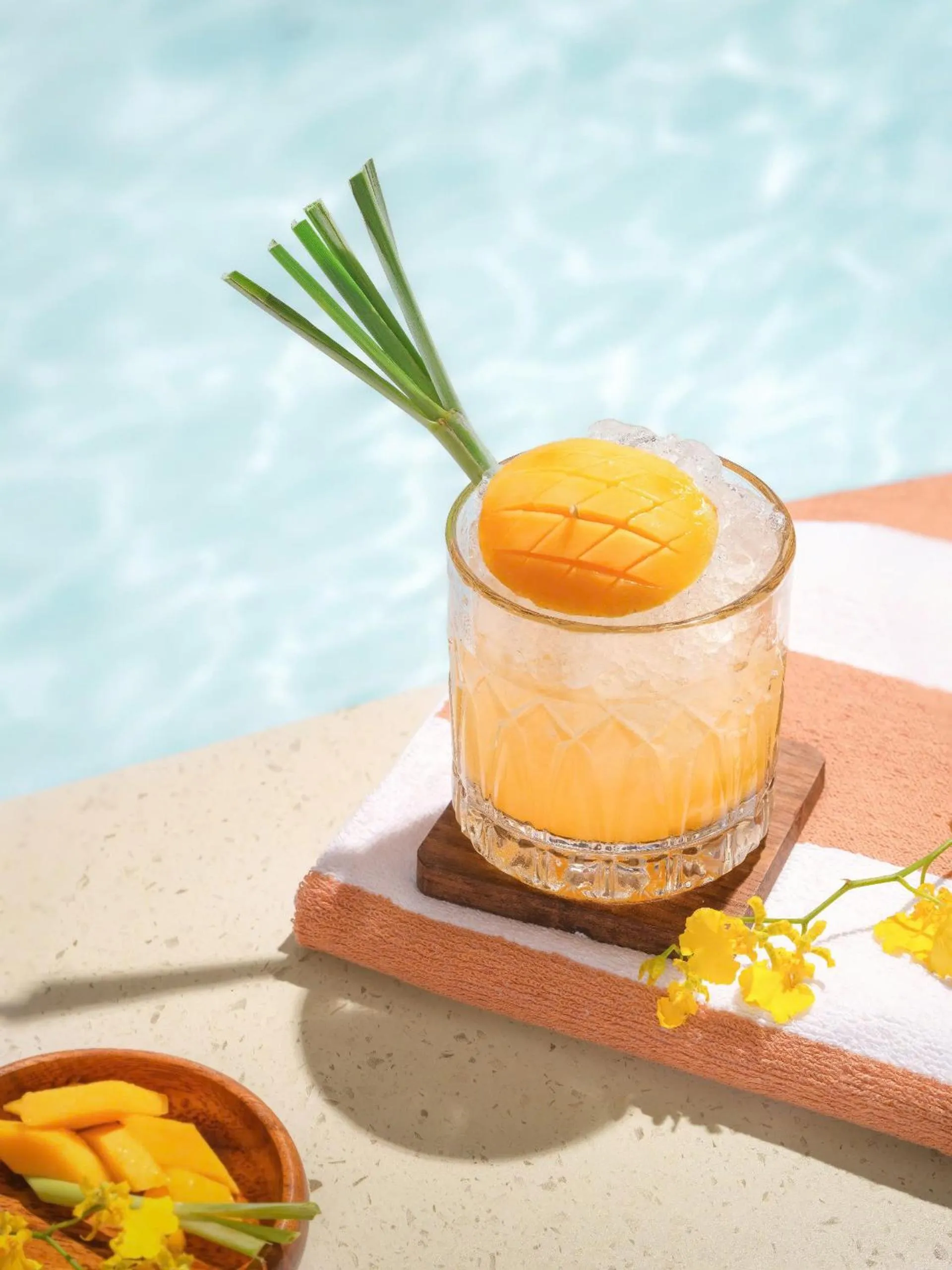 Drinks in Champton Hanoi Hotel