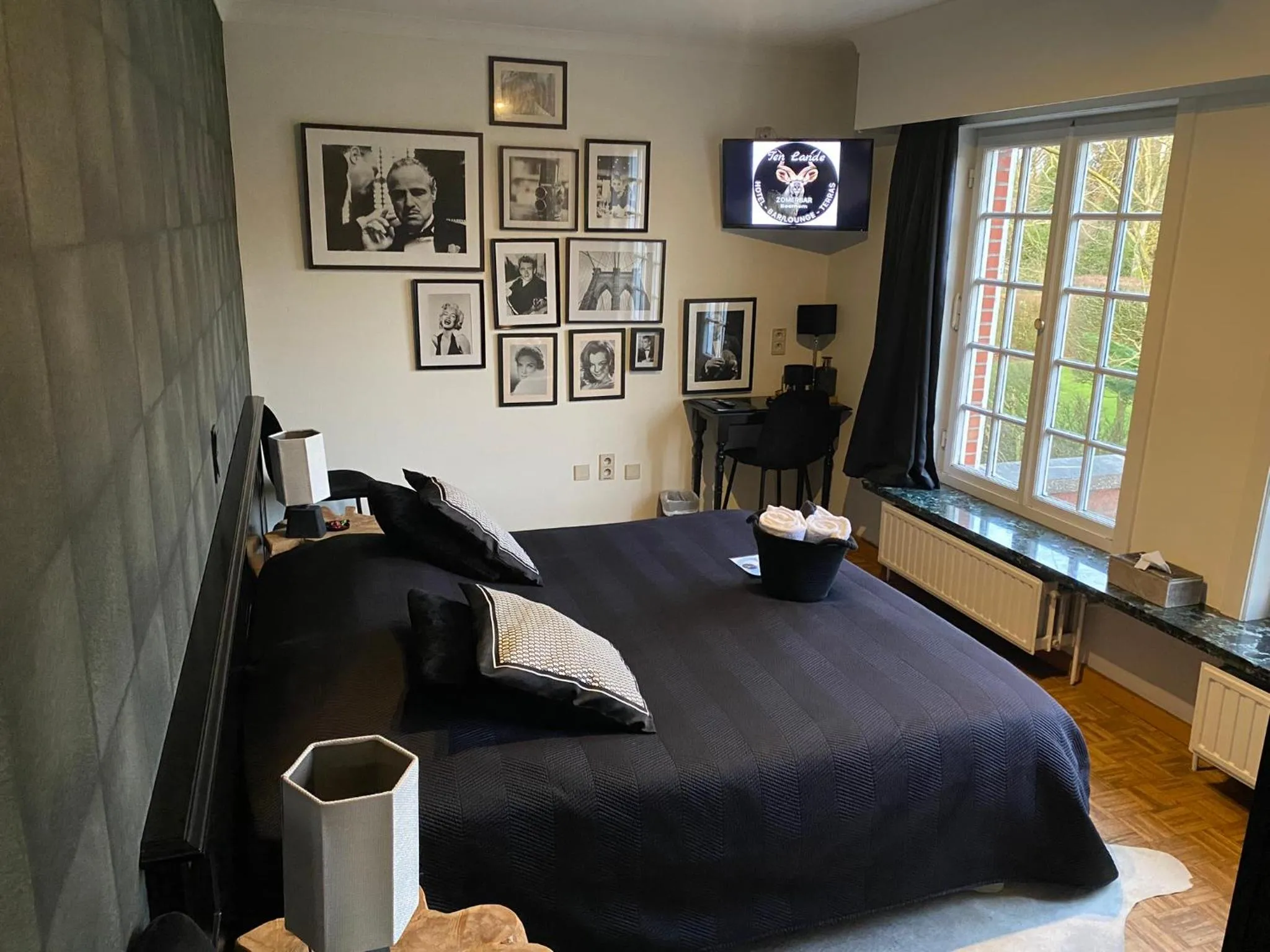 Bed in Hotel Ten Lande