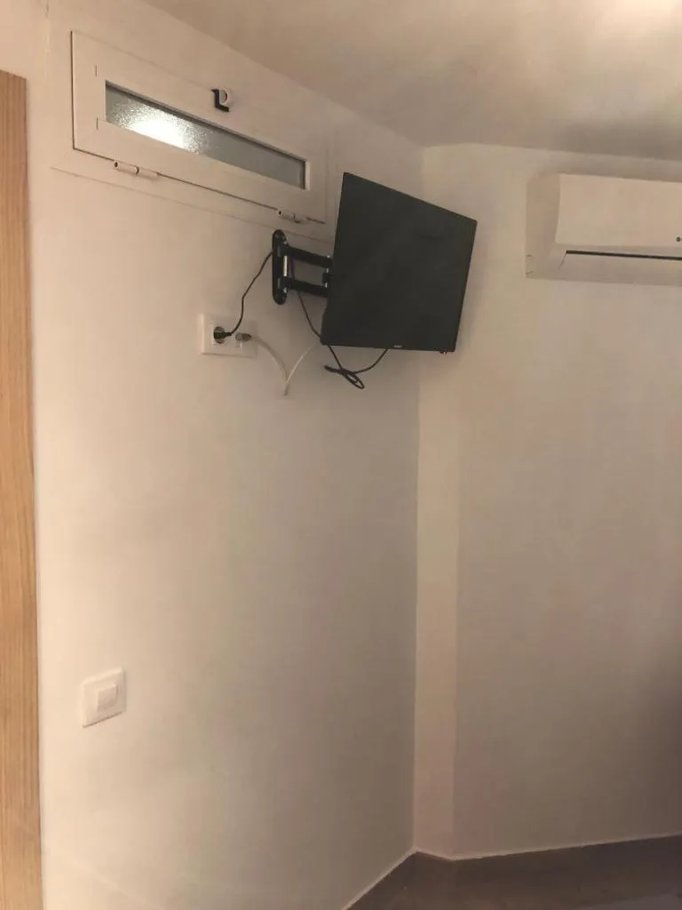 Hostal Ciempozuelos, cerca del Parque Warner y Madrid