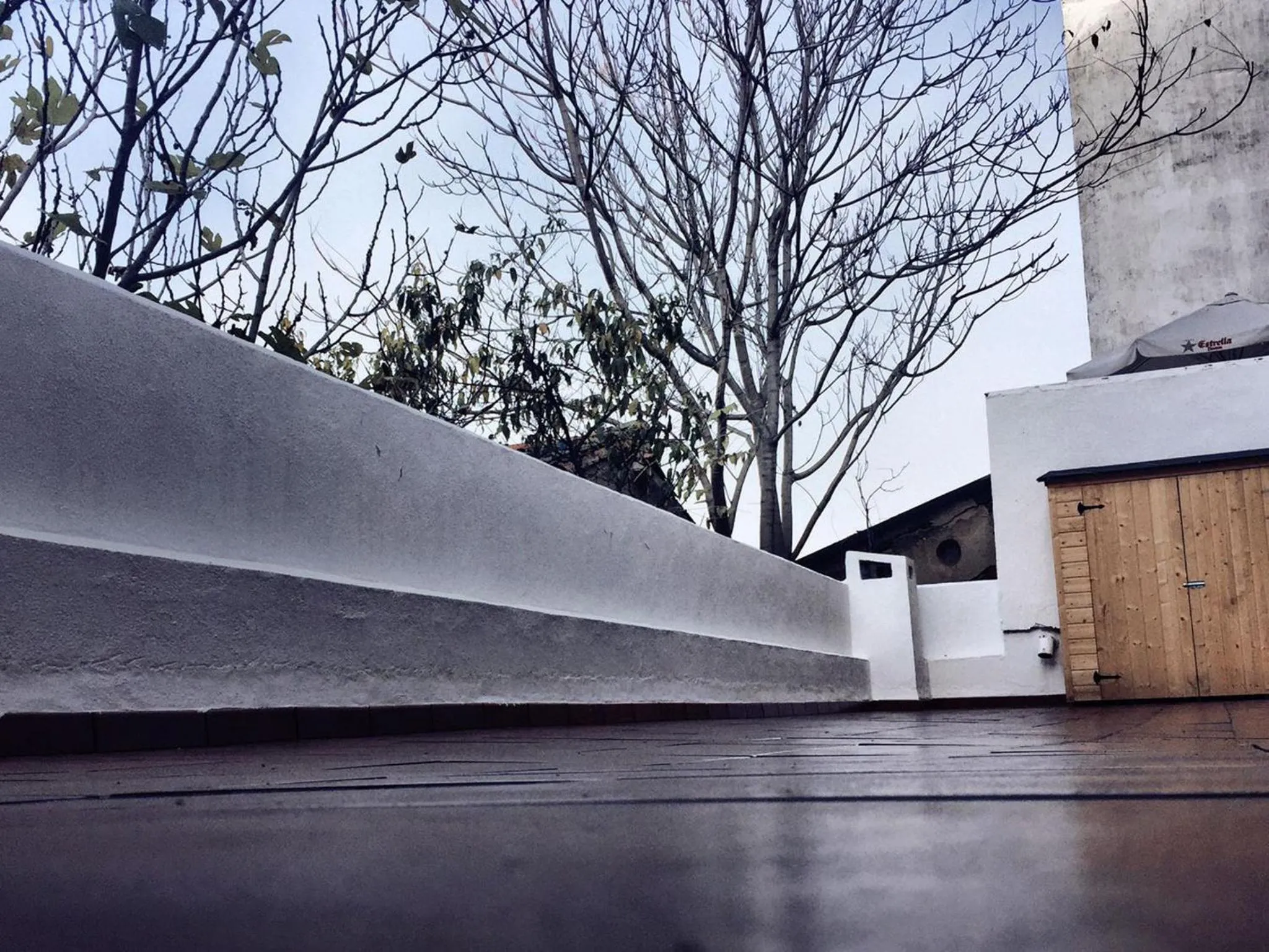 Property building in Hostal Ciempozuelos, cerca del Parque Warner y Madrid