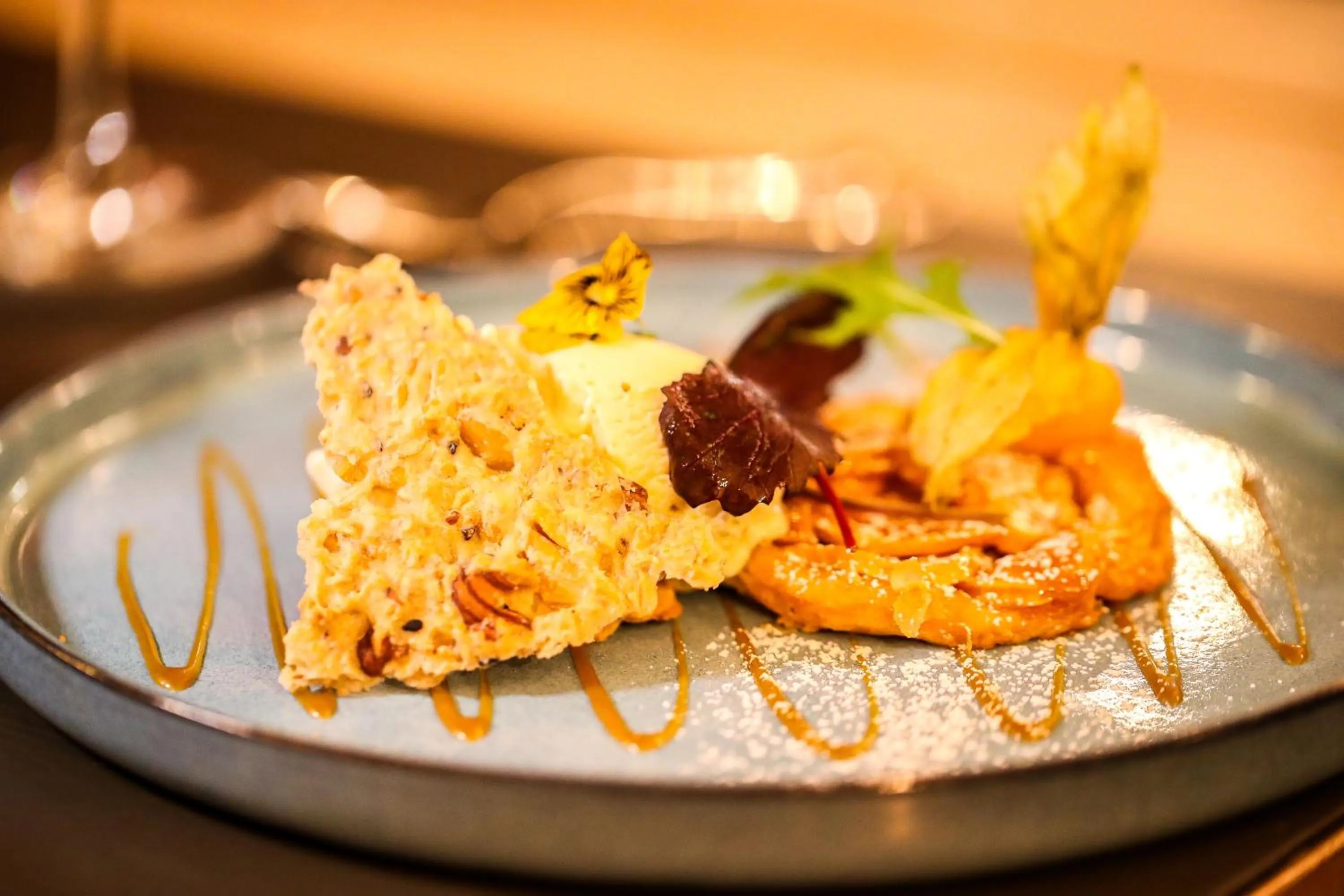 Restaurant/places to eat in Bischoffs Hotel