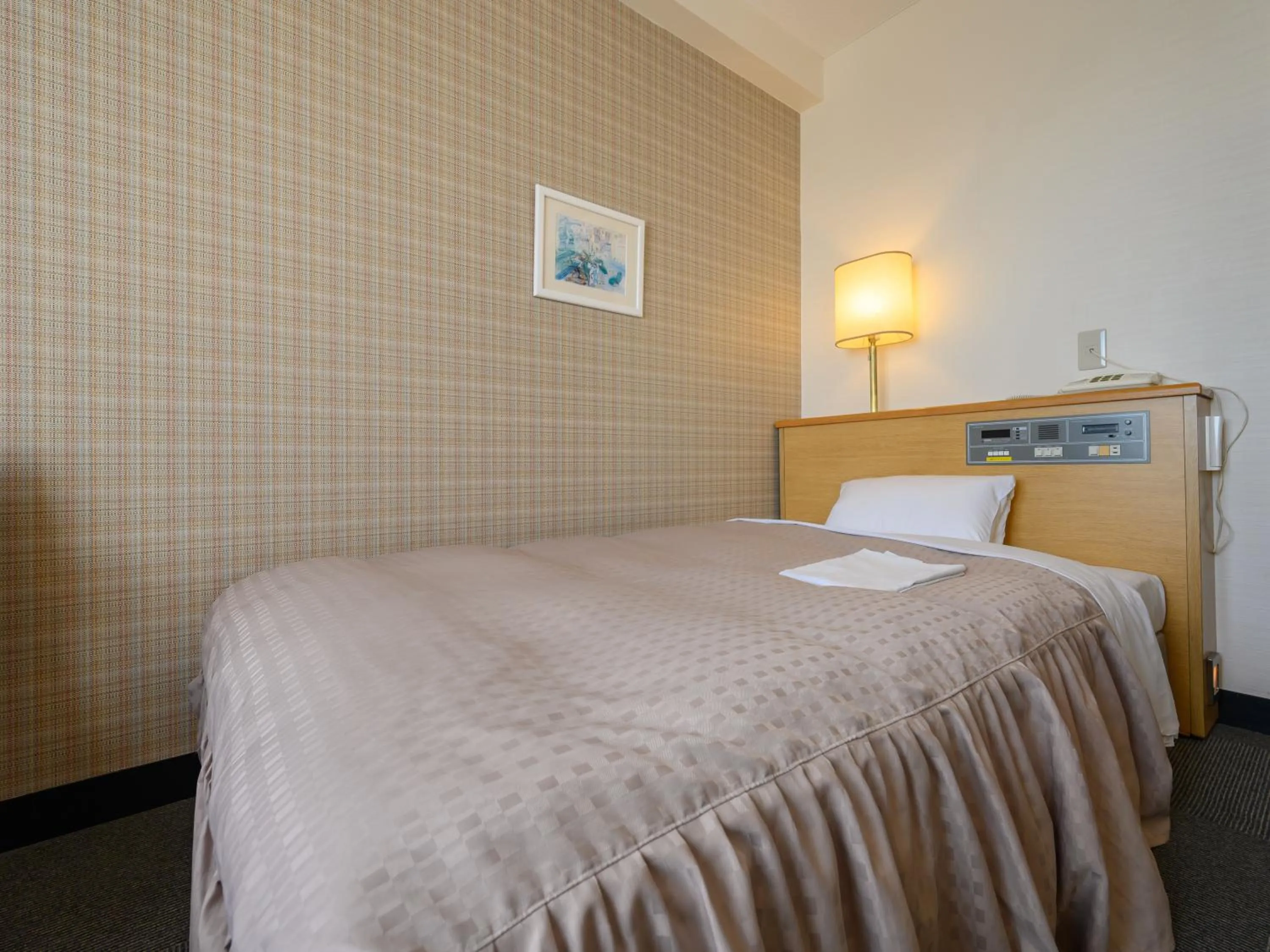 Photo of the whole room, Bed in Hotel Green Park Suzuka