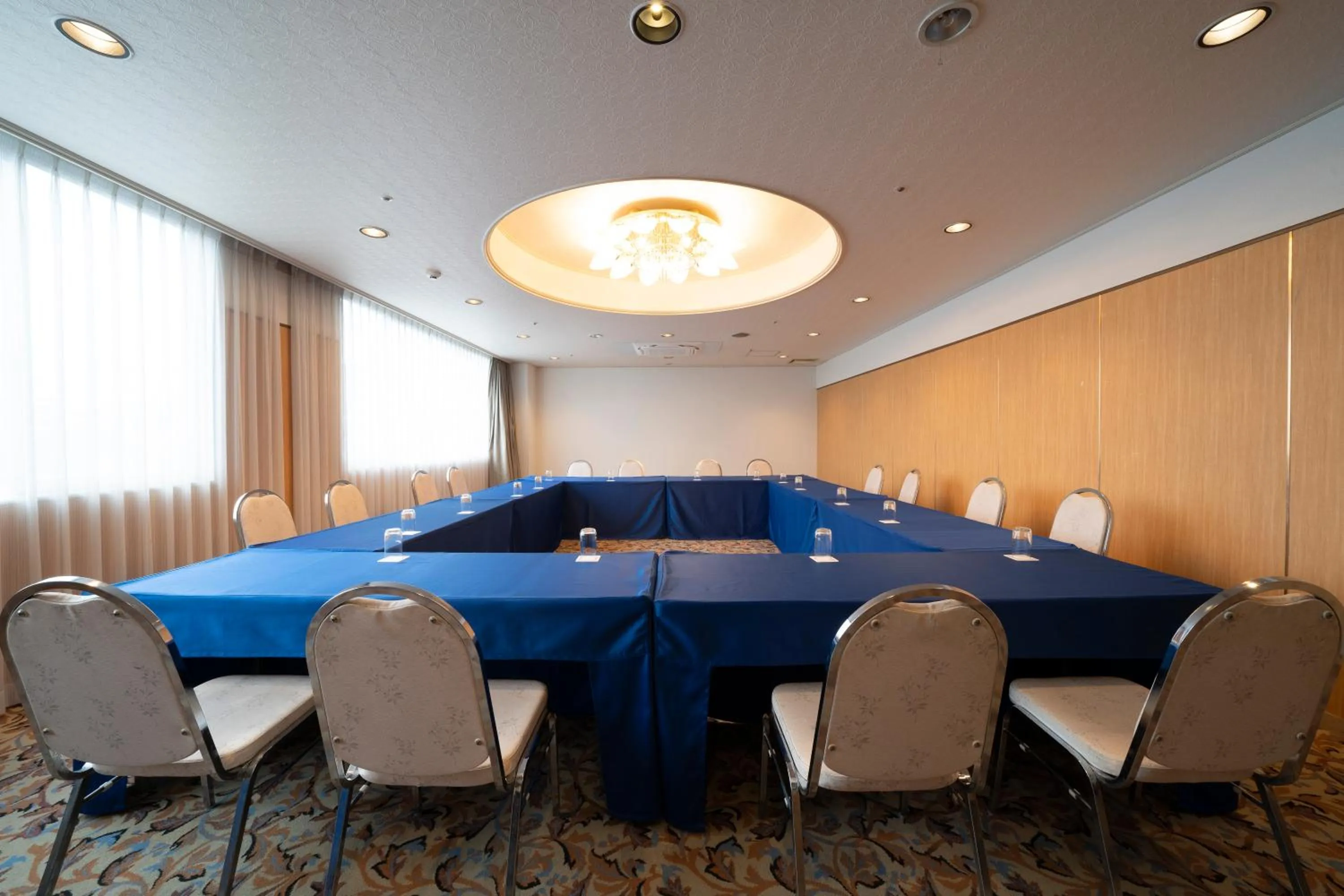 Business facilities in Hotel Green Park Suzuka