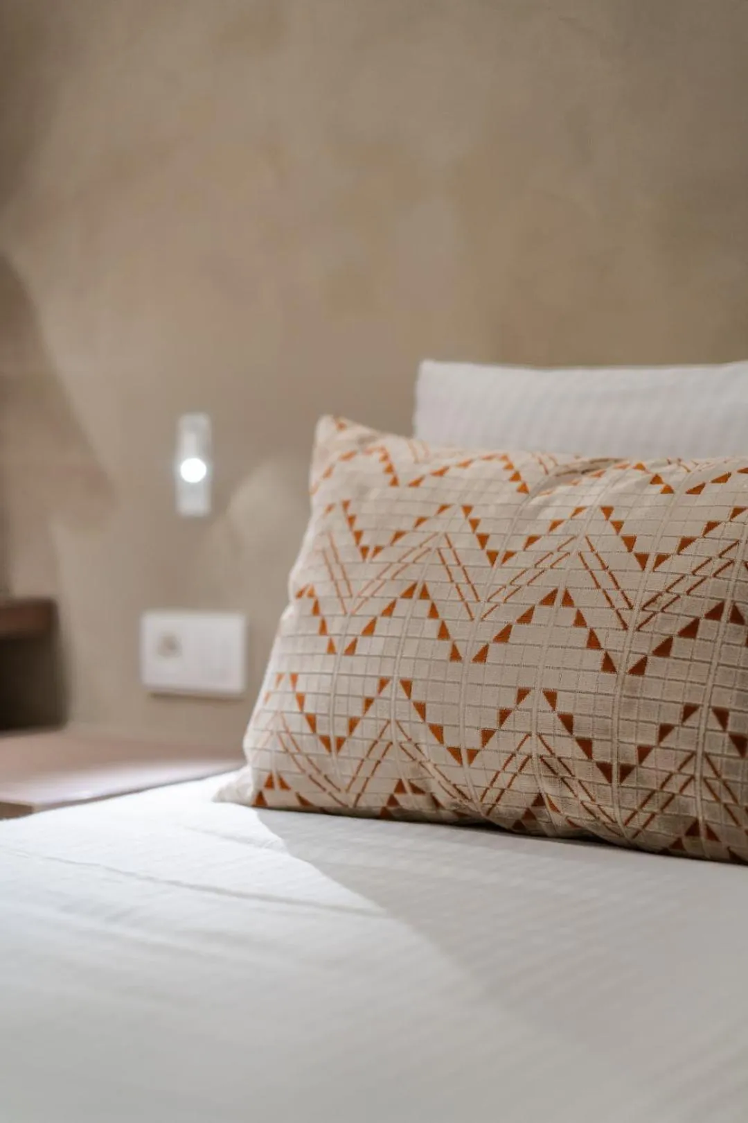 Bed in Hotel Astoria Gent