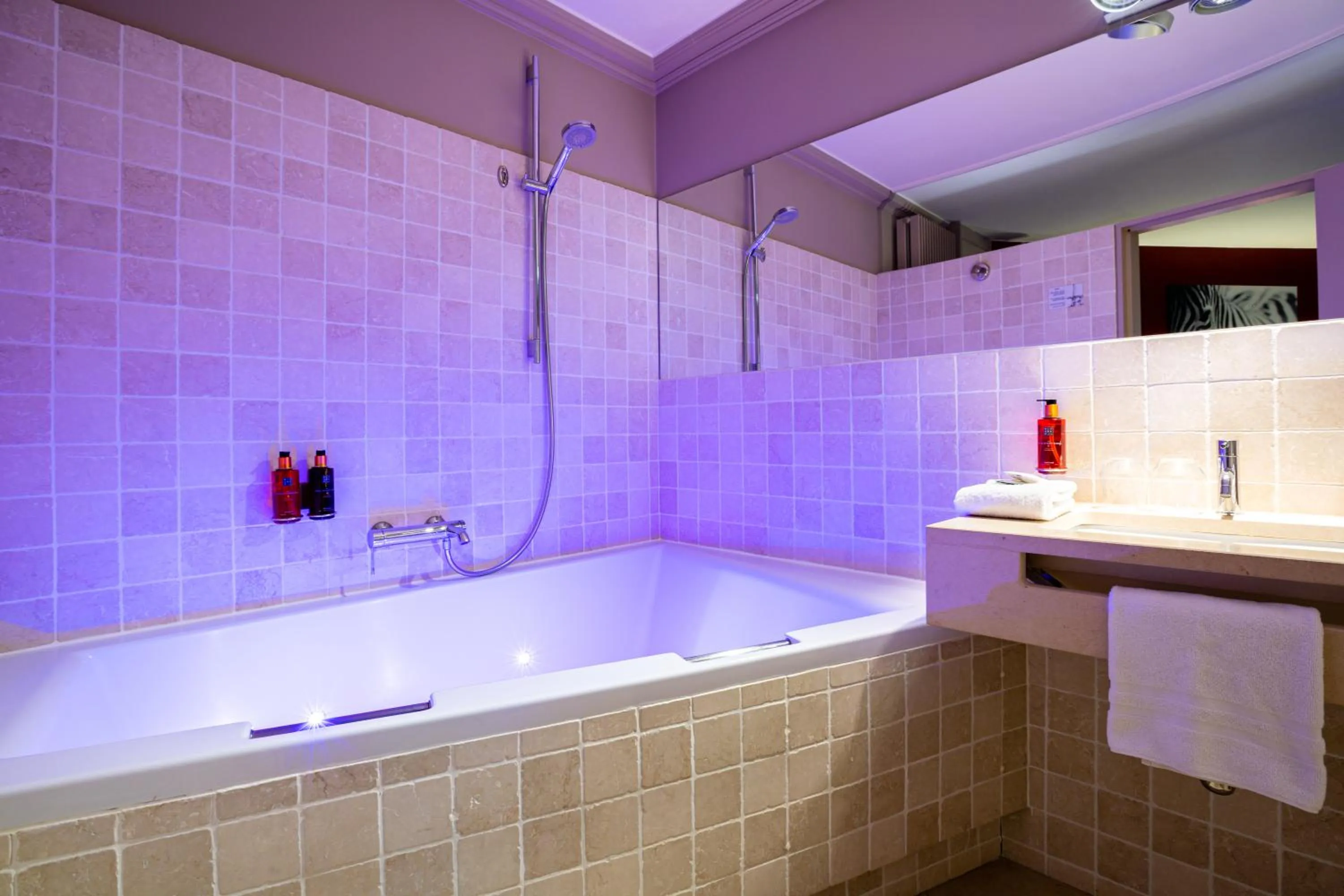 Bathroom in Hotel Astoria Gent