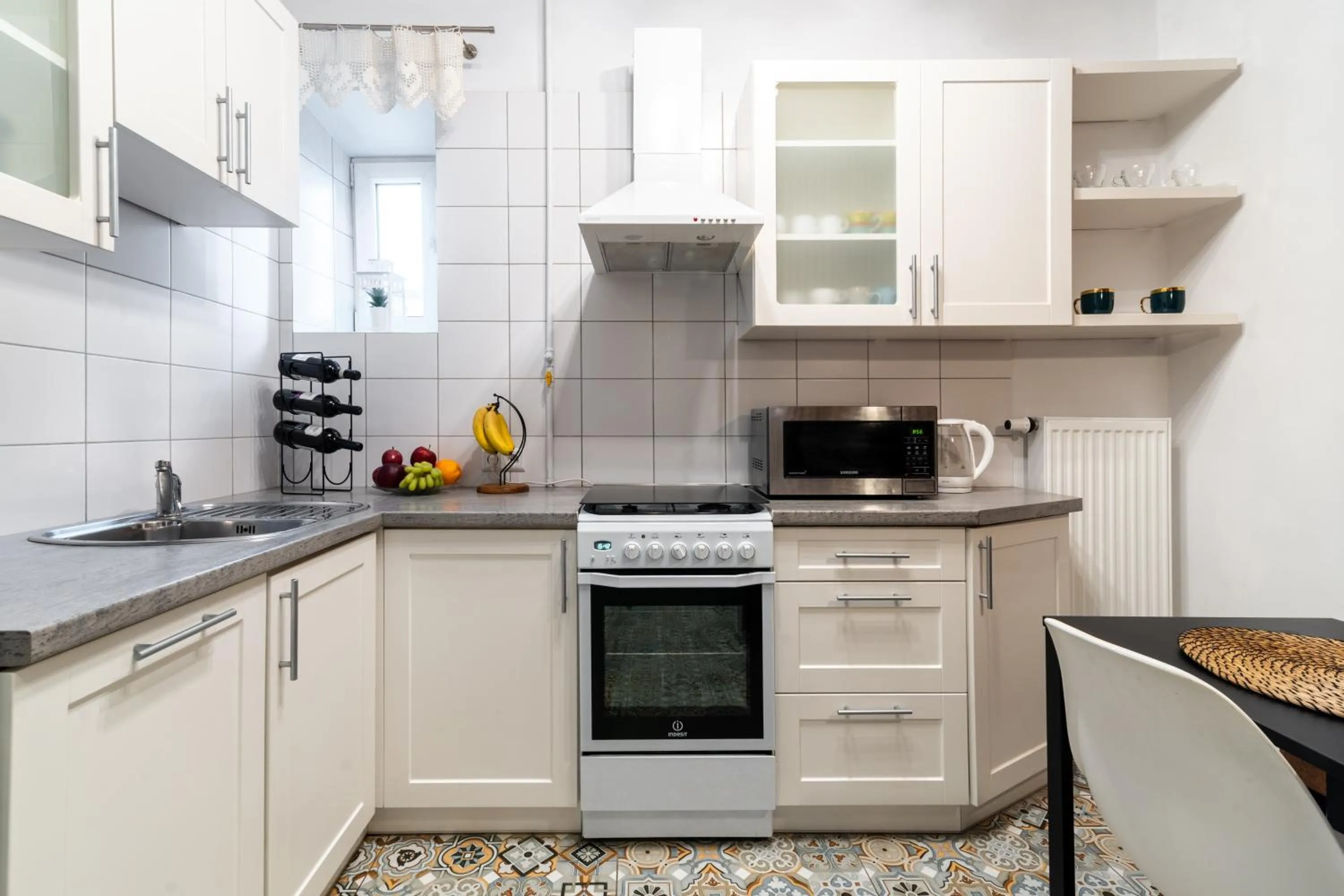 Dining area in Horizon Apartments - Plac Nowy