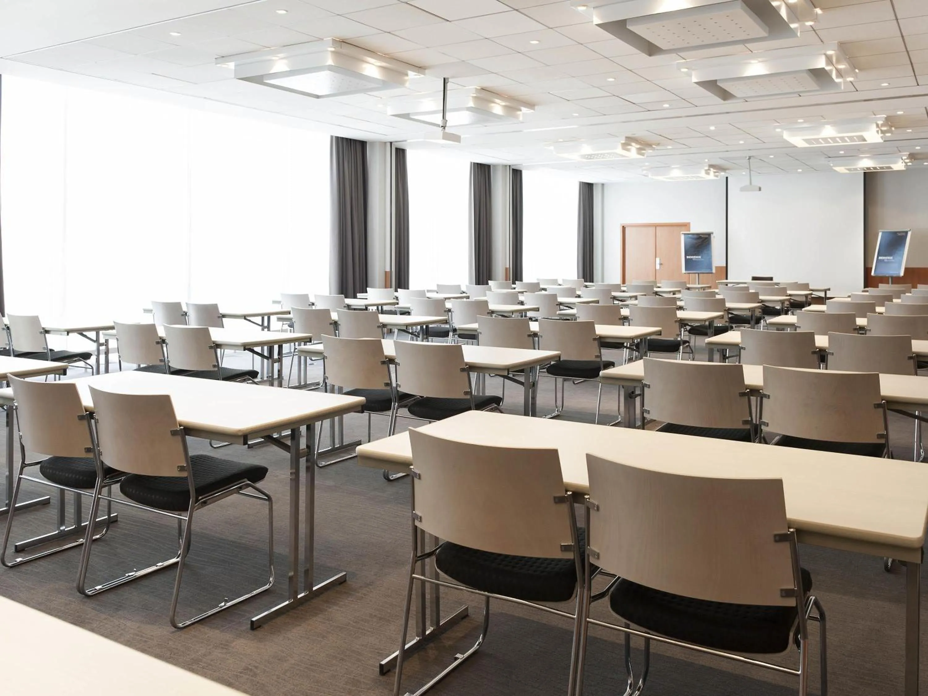 Meeting/conference room in Novotel Leuven Centrum