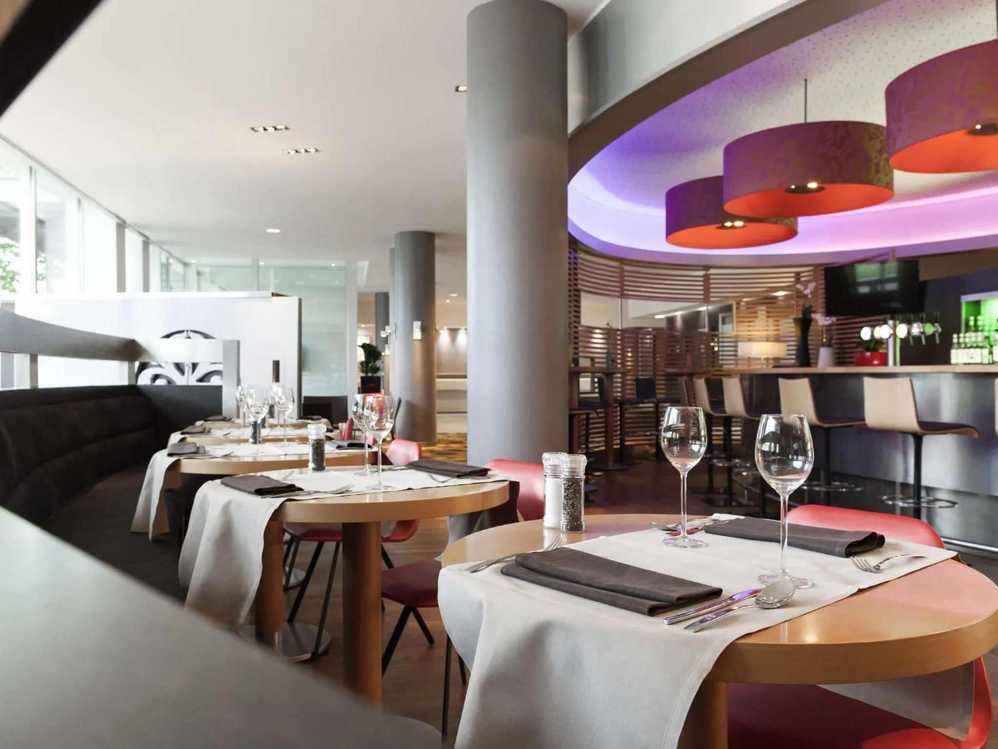 Restaurant/places to eat in Novotel Leuven Centrum