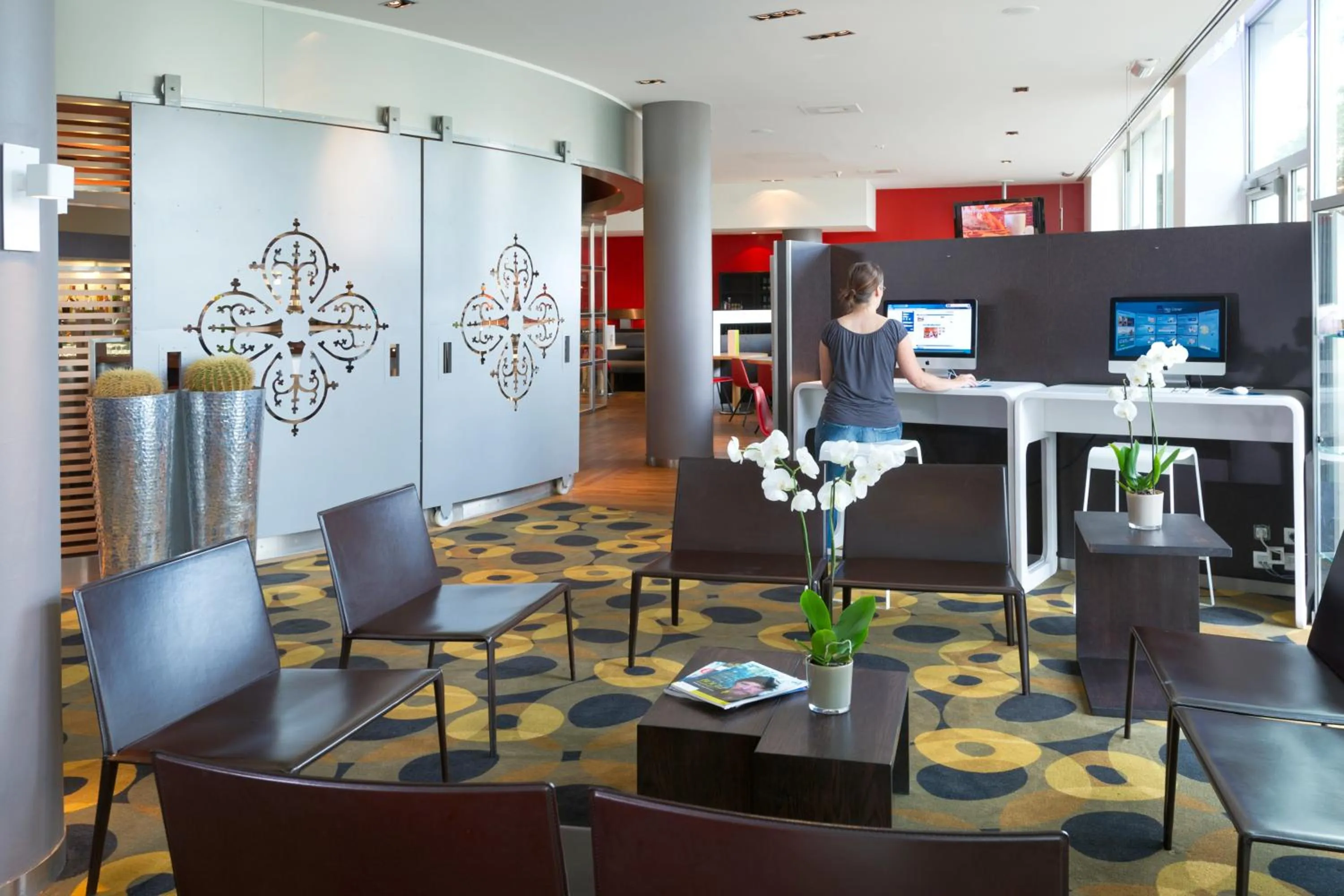 People in Novotel Leuven Centrum