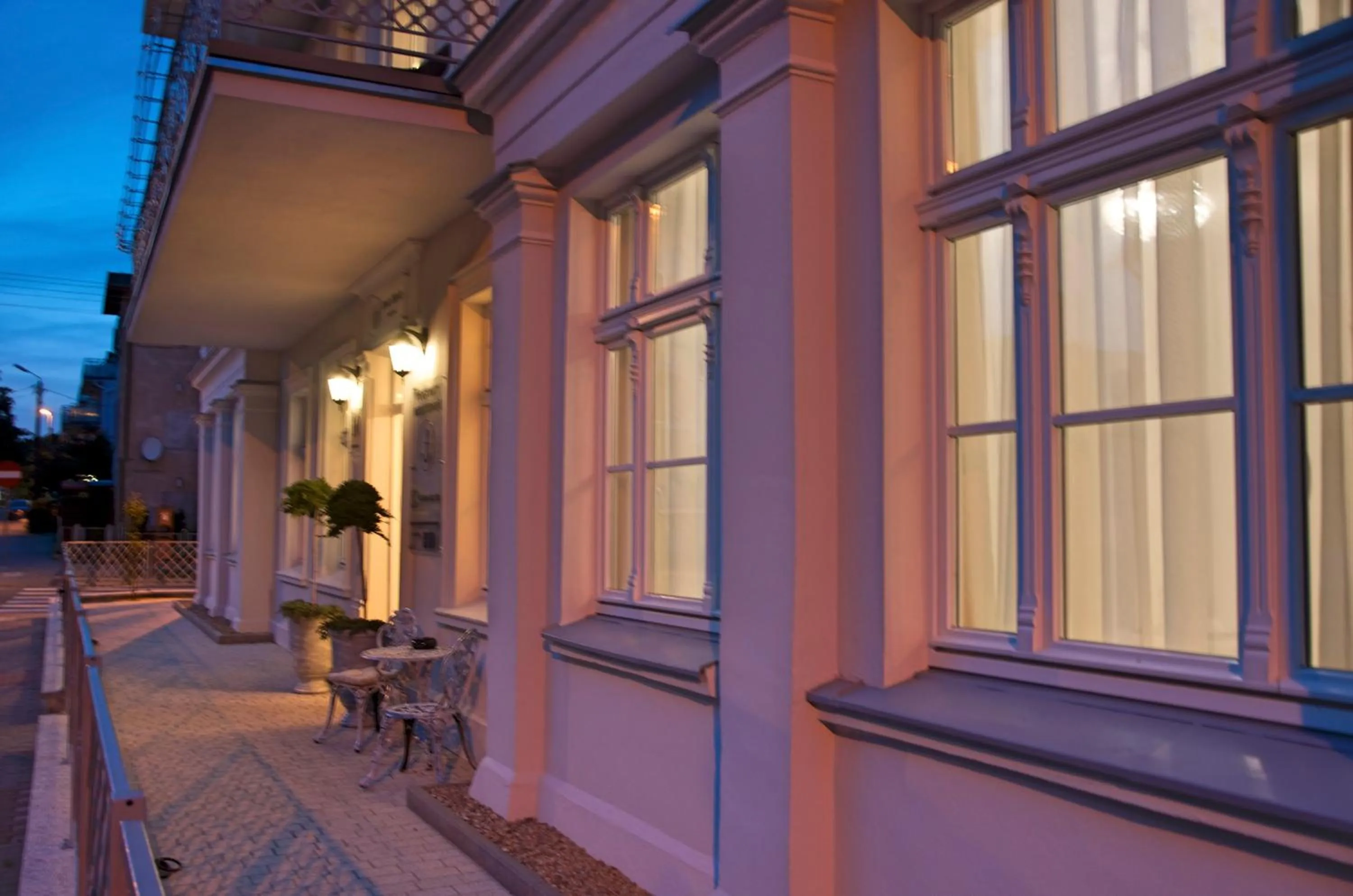 Property building in Dwie Wieże